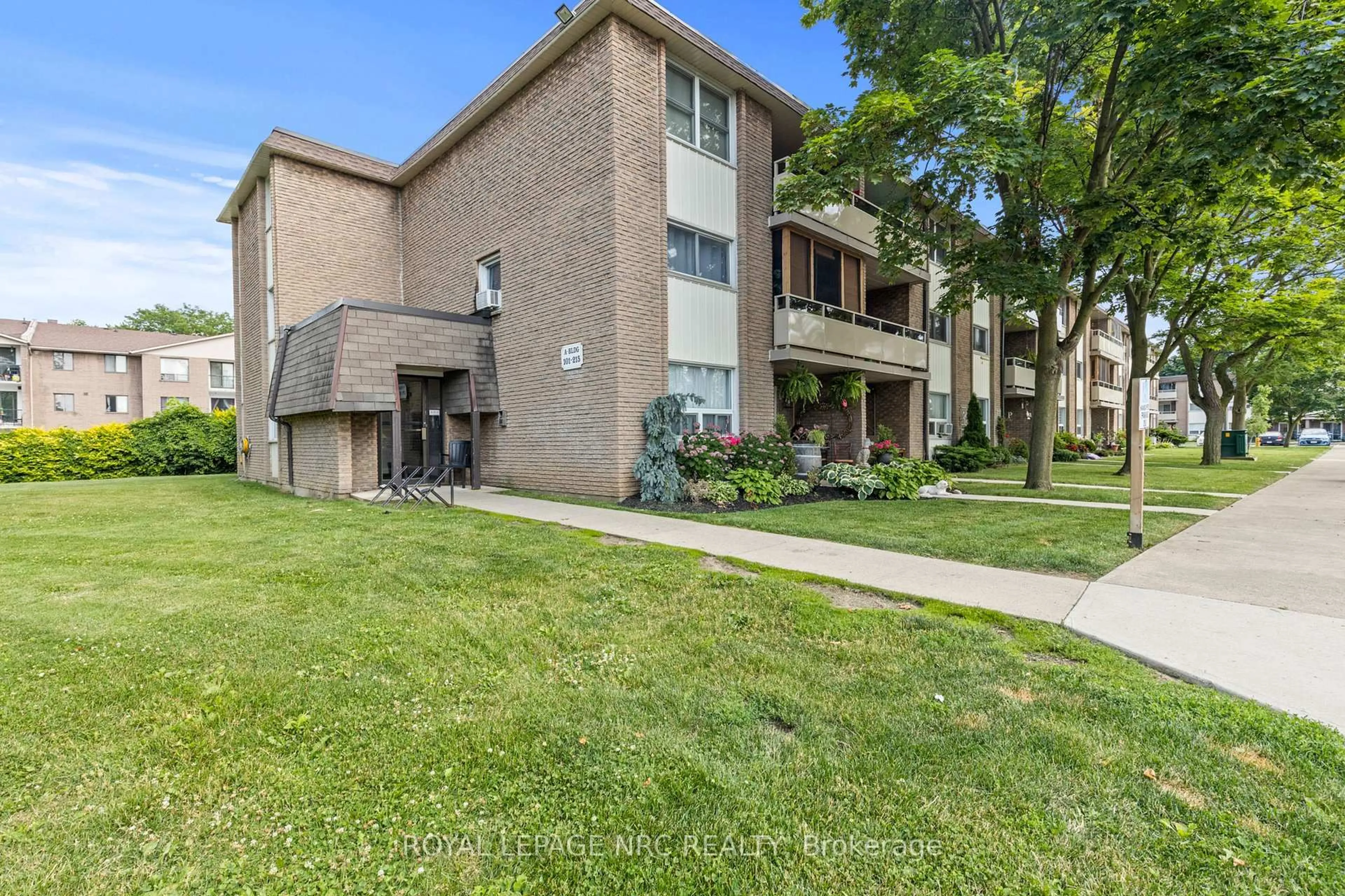 Unknown for 41 Rykert St #215, St. Catharines Ontario L2S 3A4