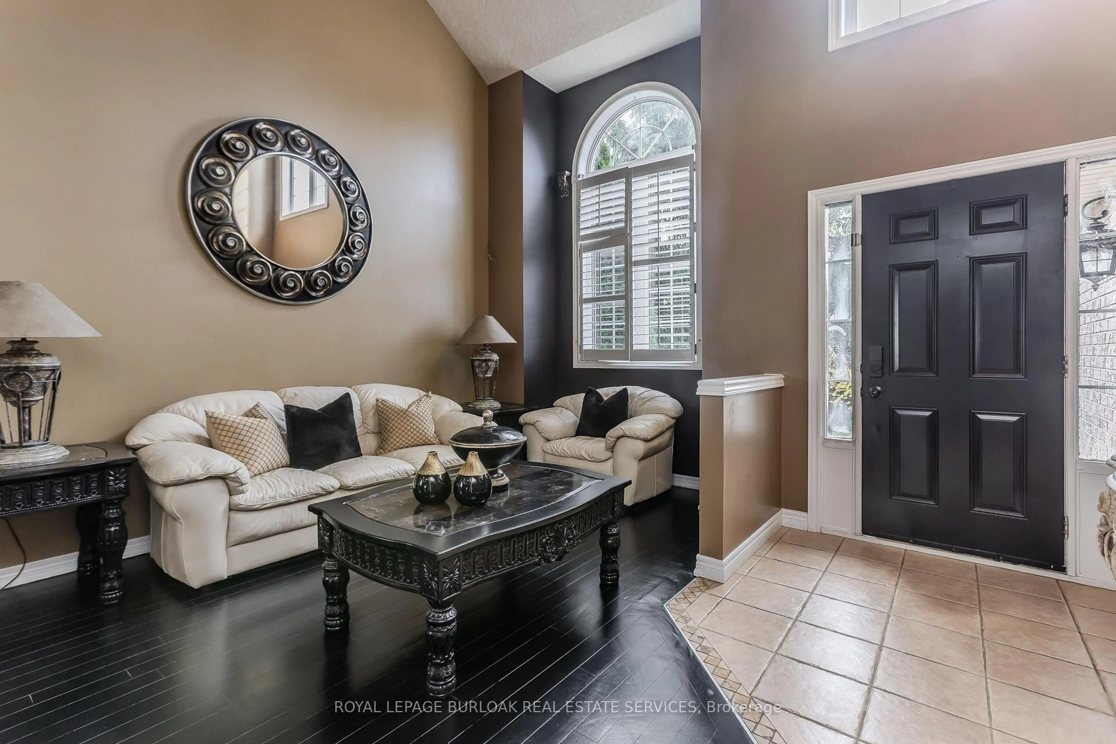 Unknown for 26 Grassyplain Dr, Hamilton Ontario L0R 1W0