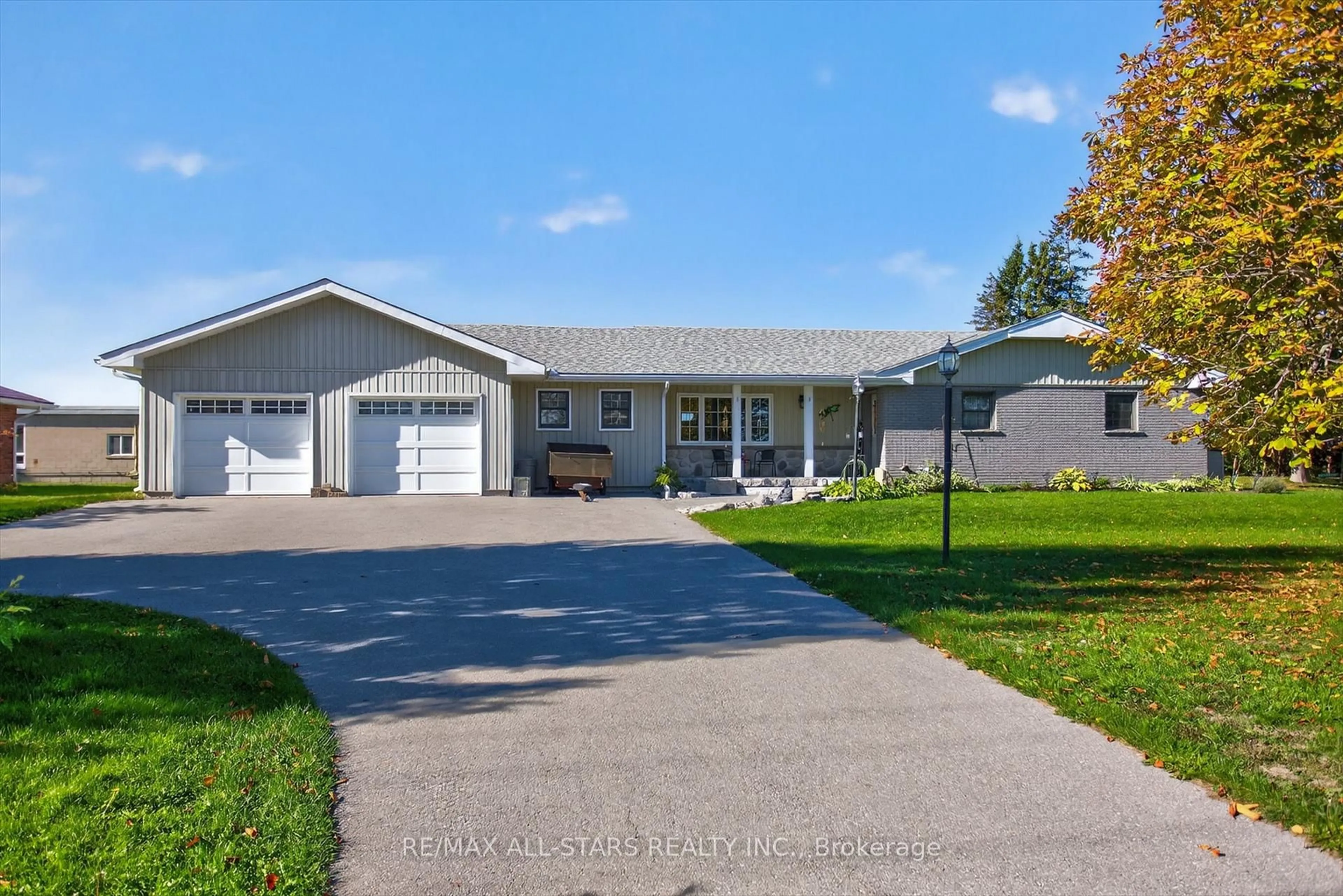 Home with vinyl exterior material, street for 291 Angeline St, Kawartha Lakes Ontario K9V 4R1