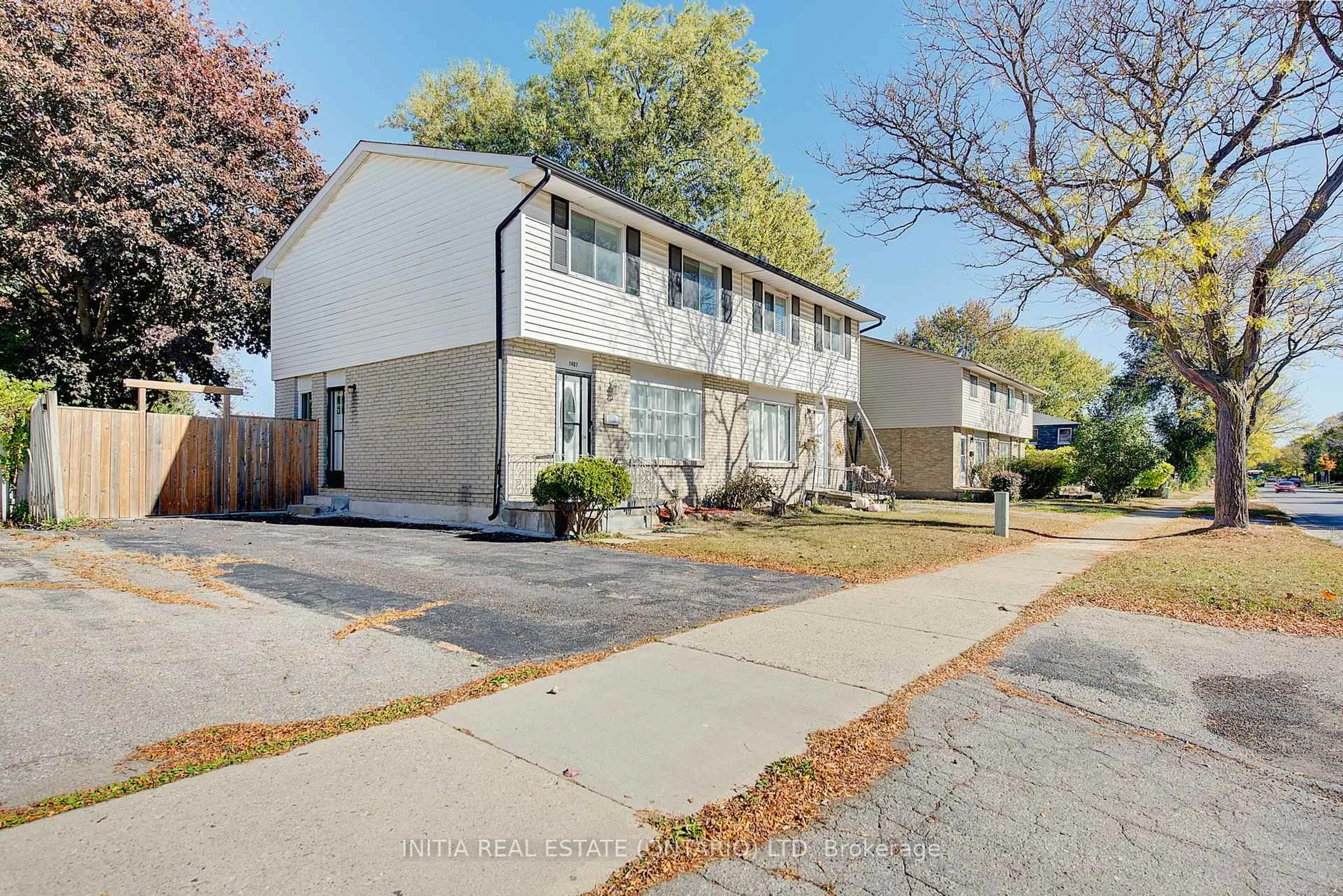 Unknown for 1407 Jalna Blvd, London South Ontario N6E 2G4