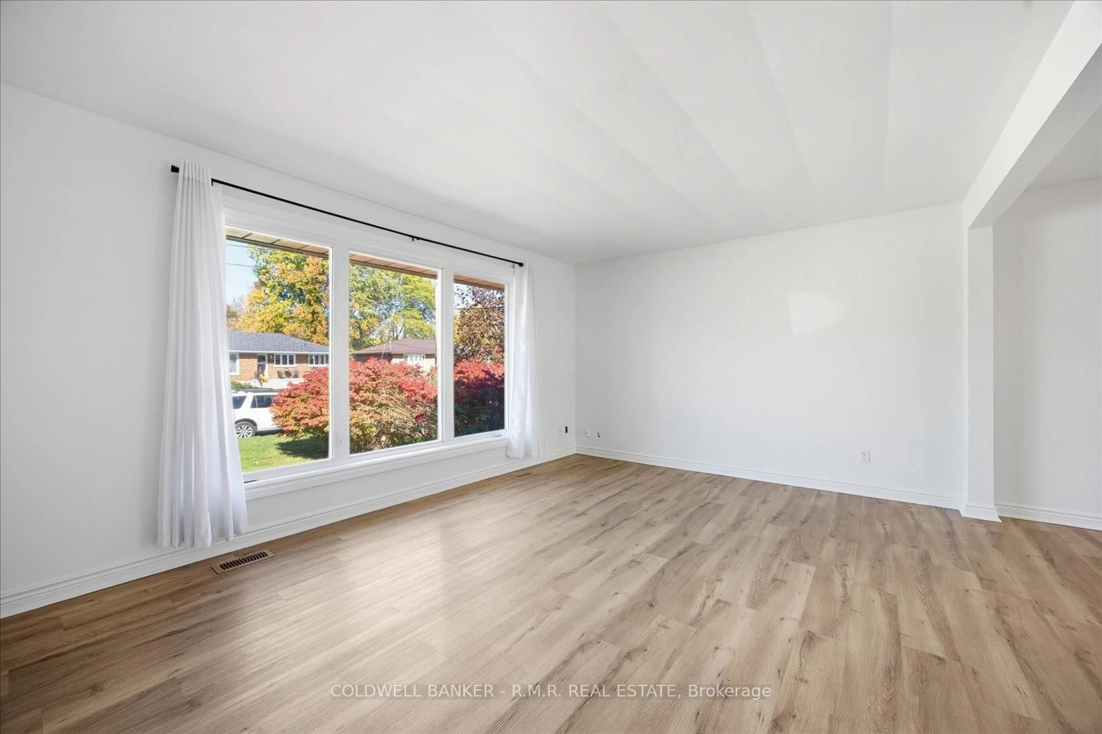 A pic of a room for 239 Nickerson Dr, Cobourg Ontario K9A 1A4