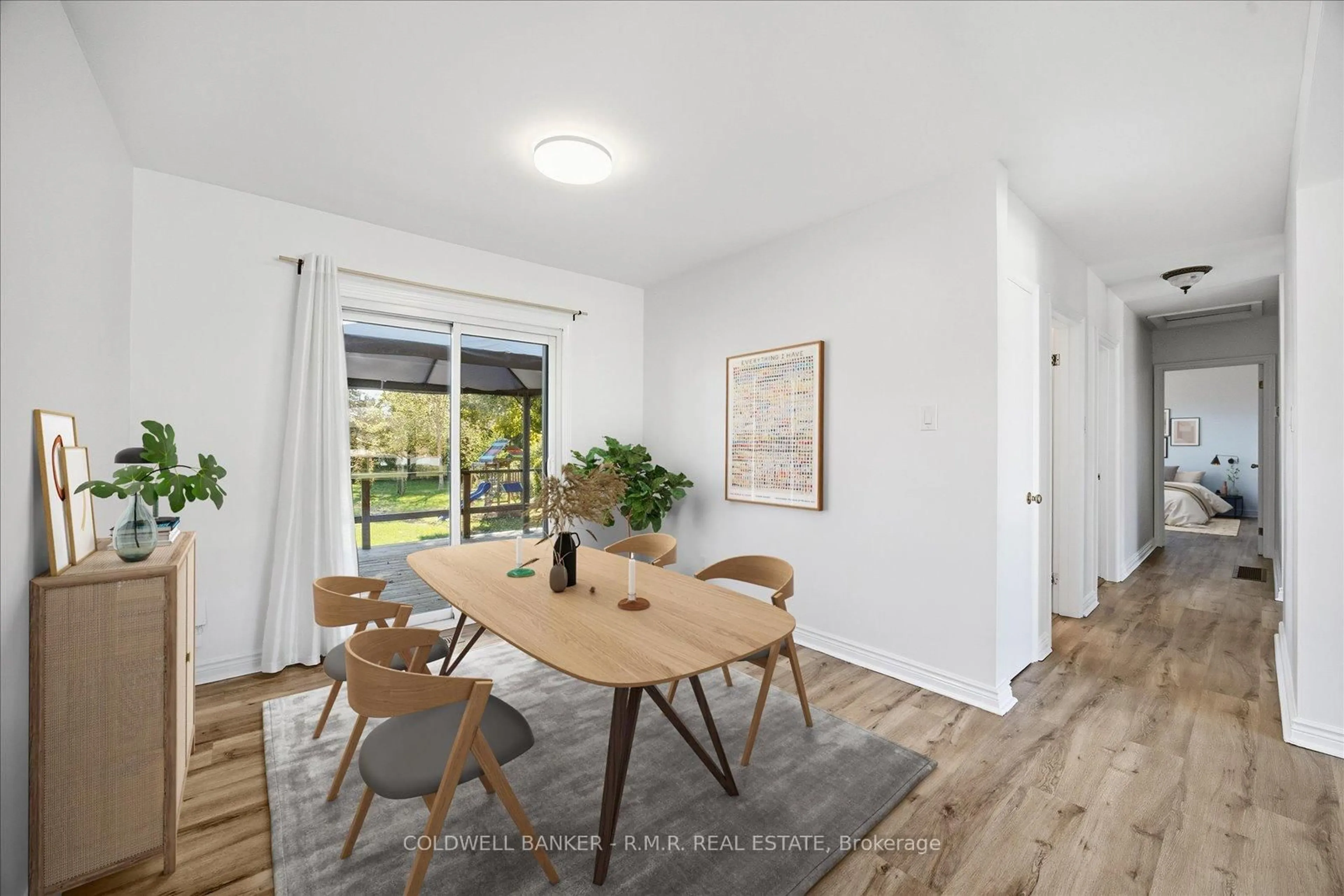 Dining room, wood/laminate floor for 239 Nickerson Dr, Cobourg Ontario K9A 1A4