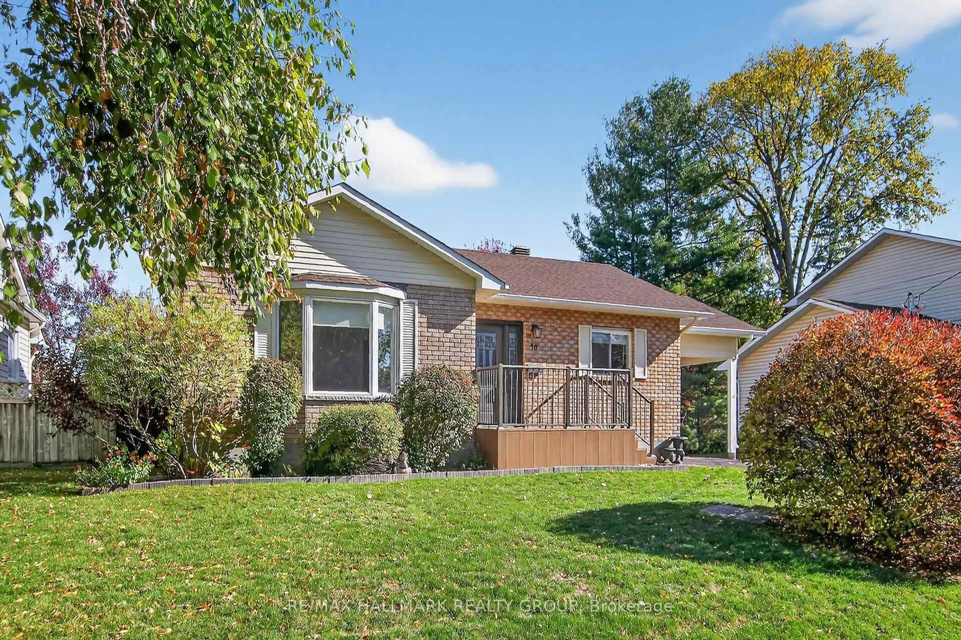 Home with brick exterior material, street for 40 Colonel Murray St, Richmond Ontario K0A 2Z0