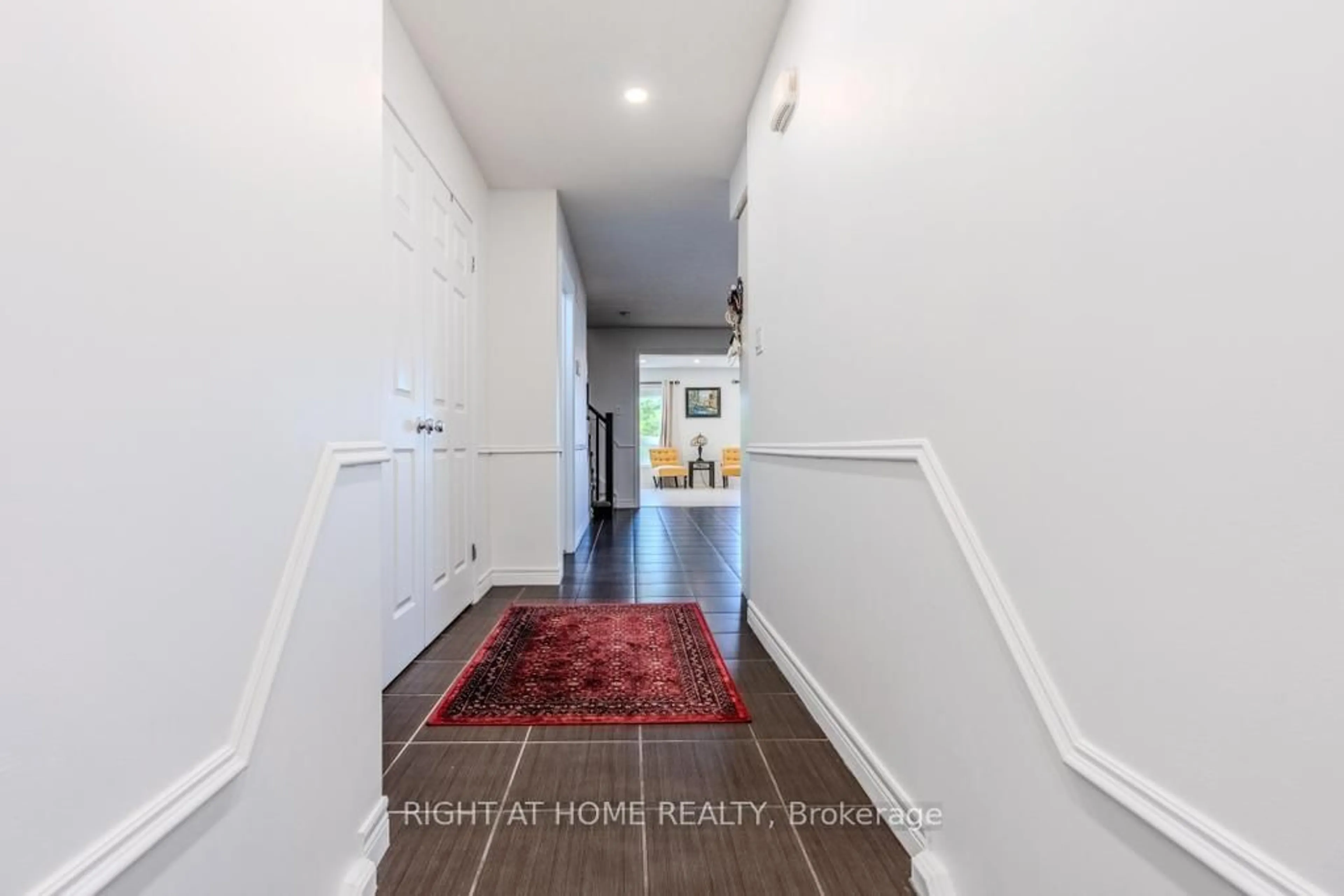 Indoor entryway for 14 Amos Dr #26, Guelph Ontario N1L 0M2