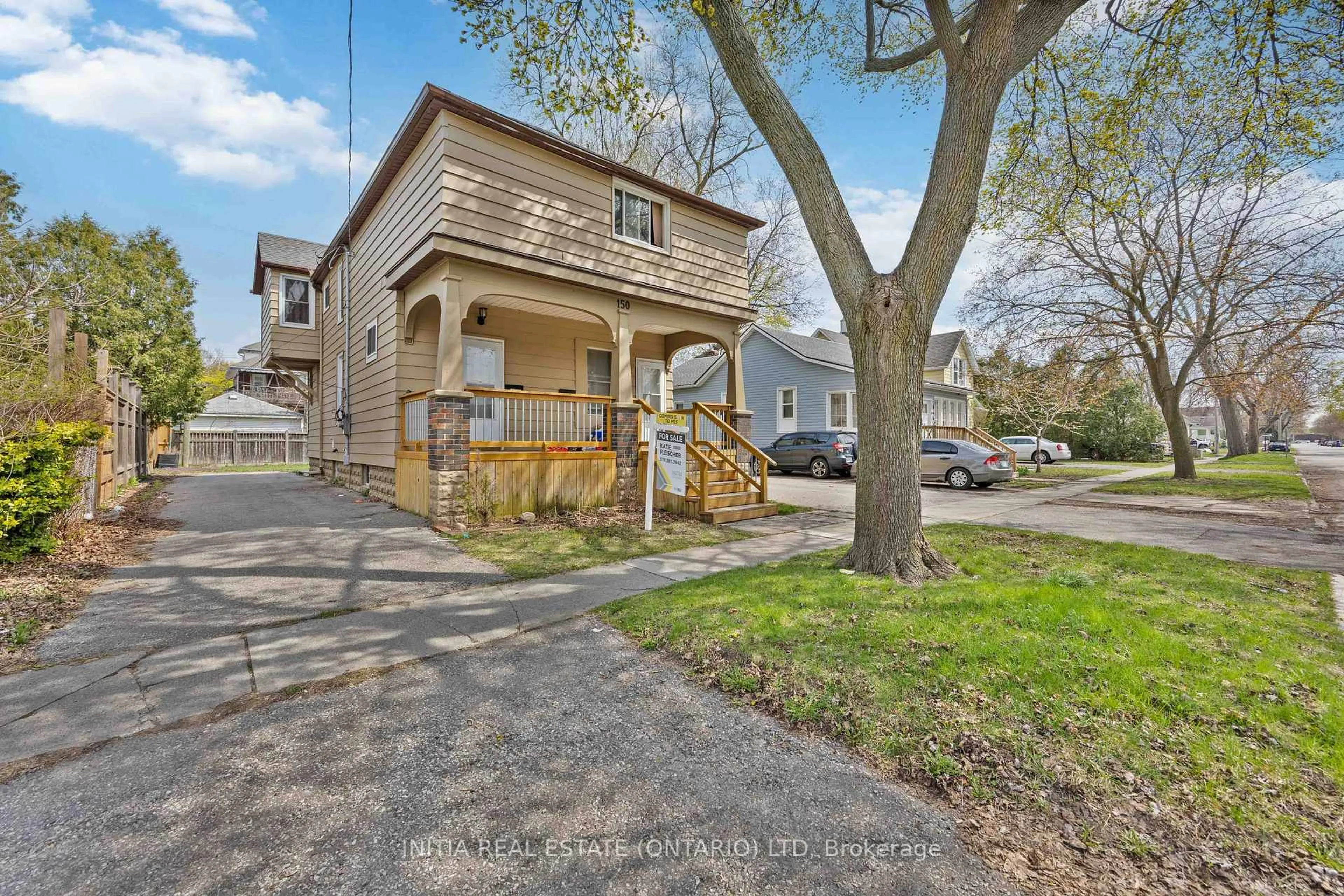 Unknown for 150 College Ave, Sarnia Ontario N7T 6B3