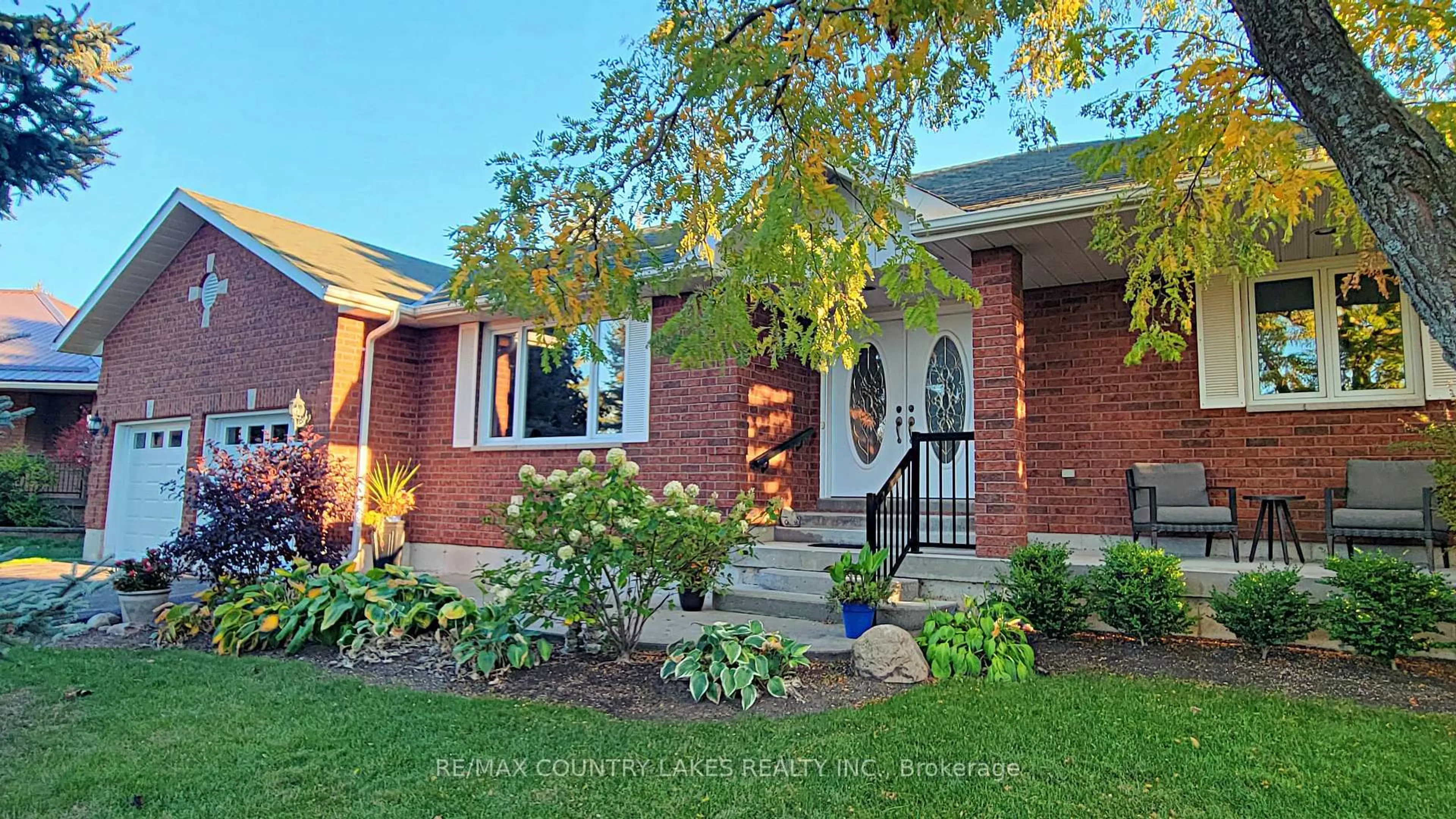 Home with brick exterior material, street for 57 Eakins Crt, Kawartha Lakes Ontario K9V 6J9