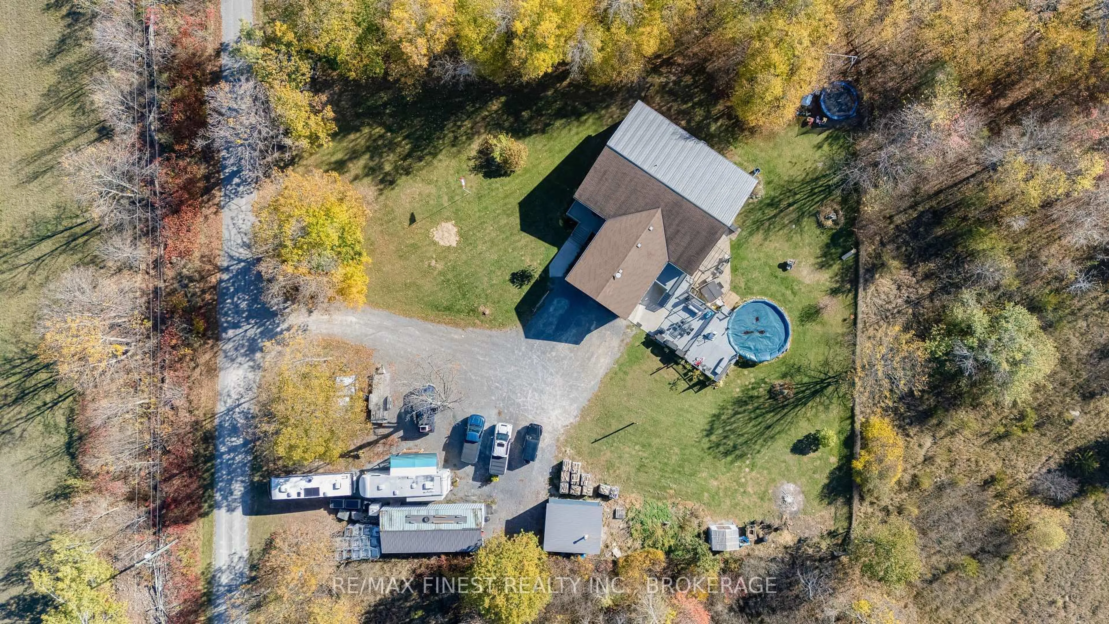 A pic from outside/outdoor area/front of a property/back of a property/a pic from drone, unknown for 38 Ballahack Rd, Tamworth Ontario K0K 3G0