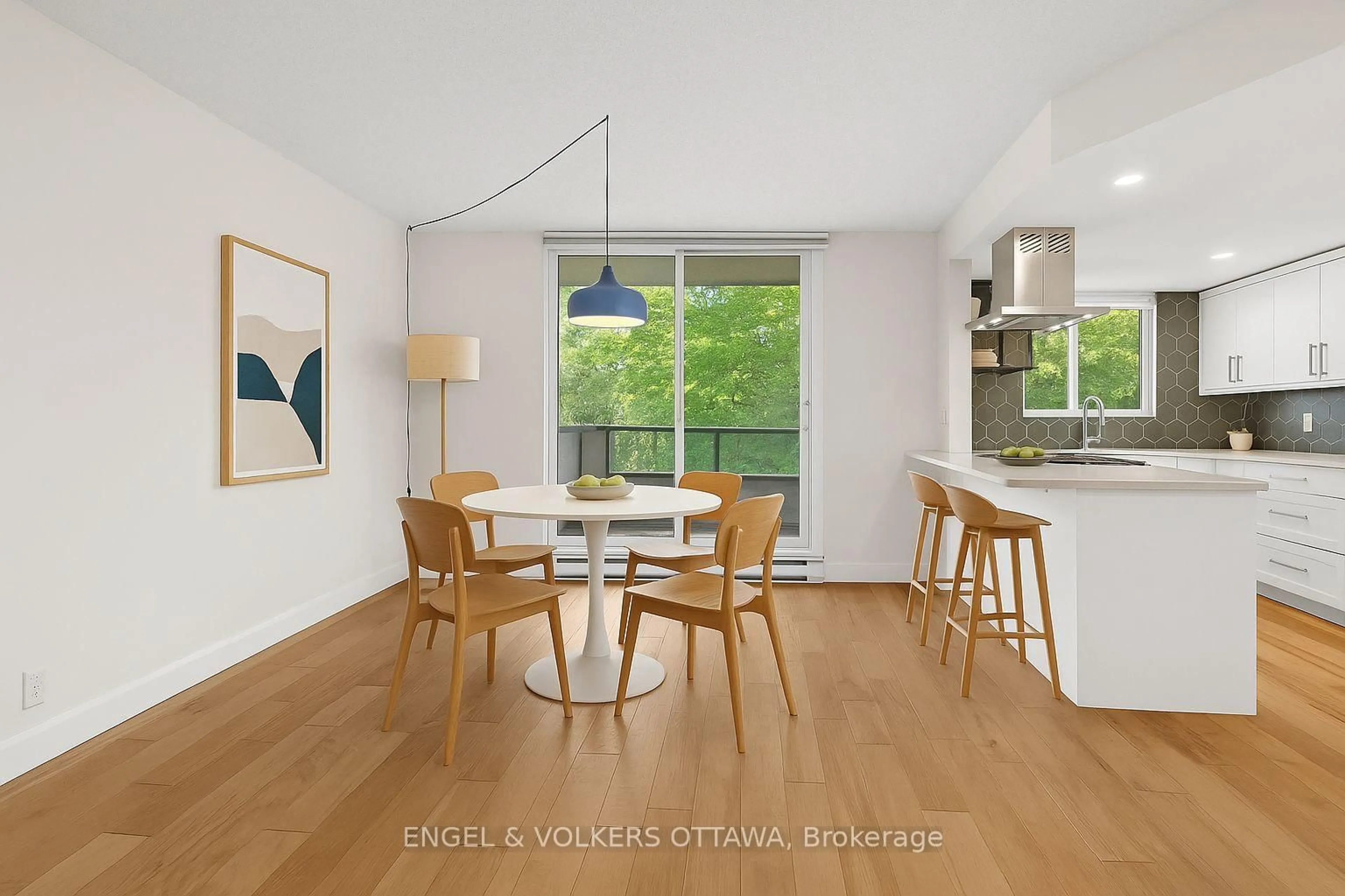 Unknown for 1705 Playfair Dr #105, Ottawa Ontario K1H 8P6