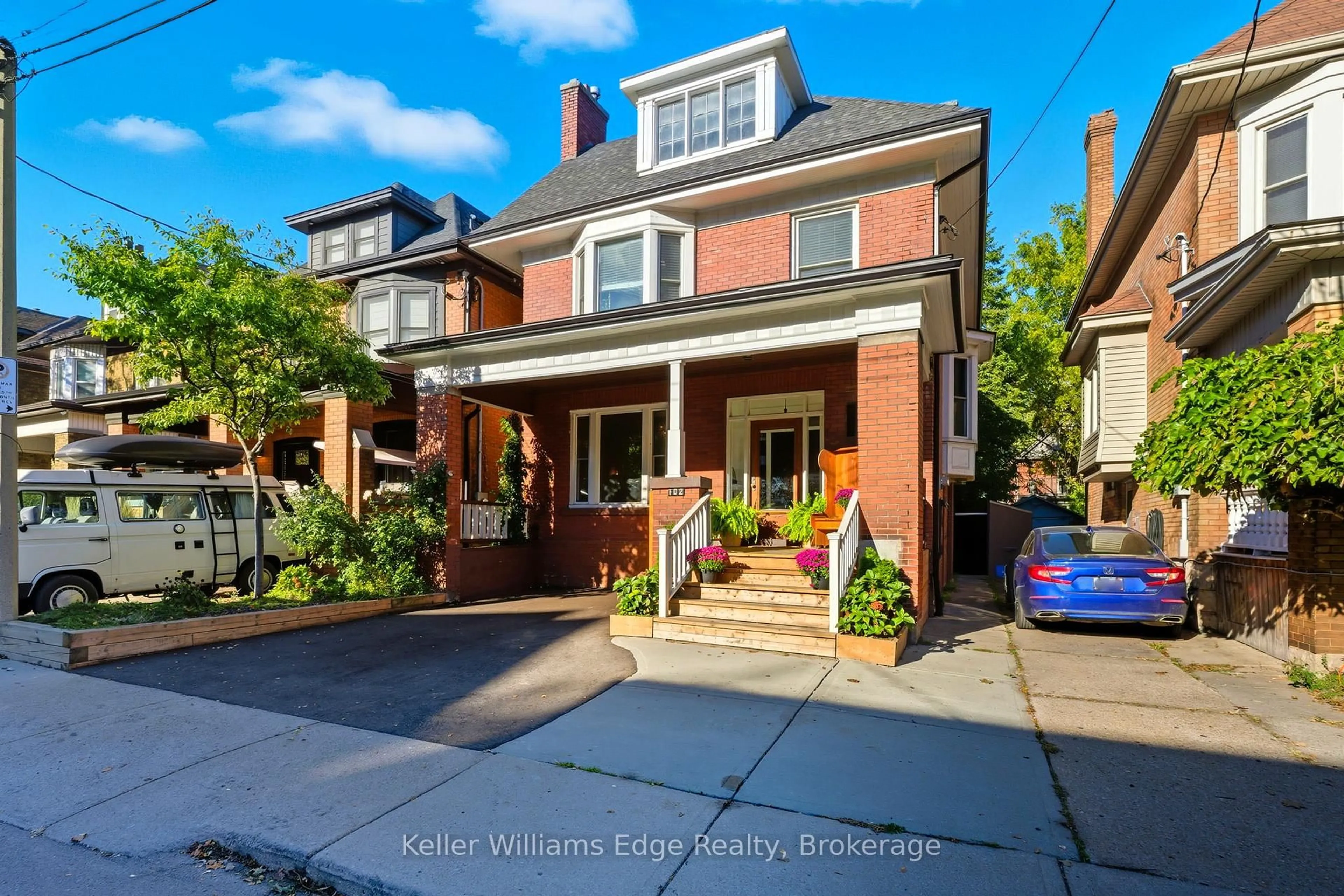 Home with brick exterior material, street for 102 Spadina Ave, Hamilton Ontario L8M 2X3