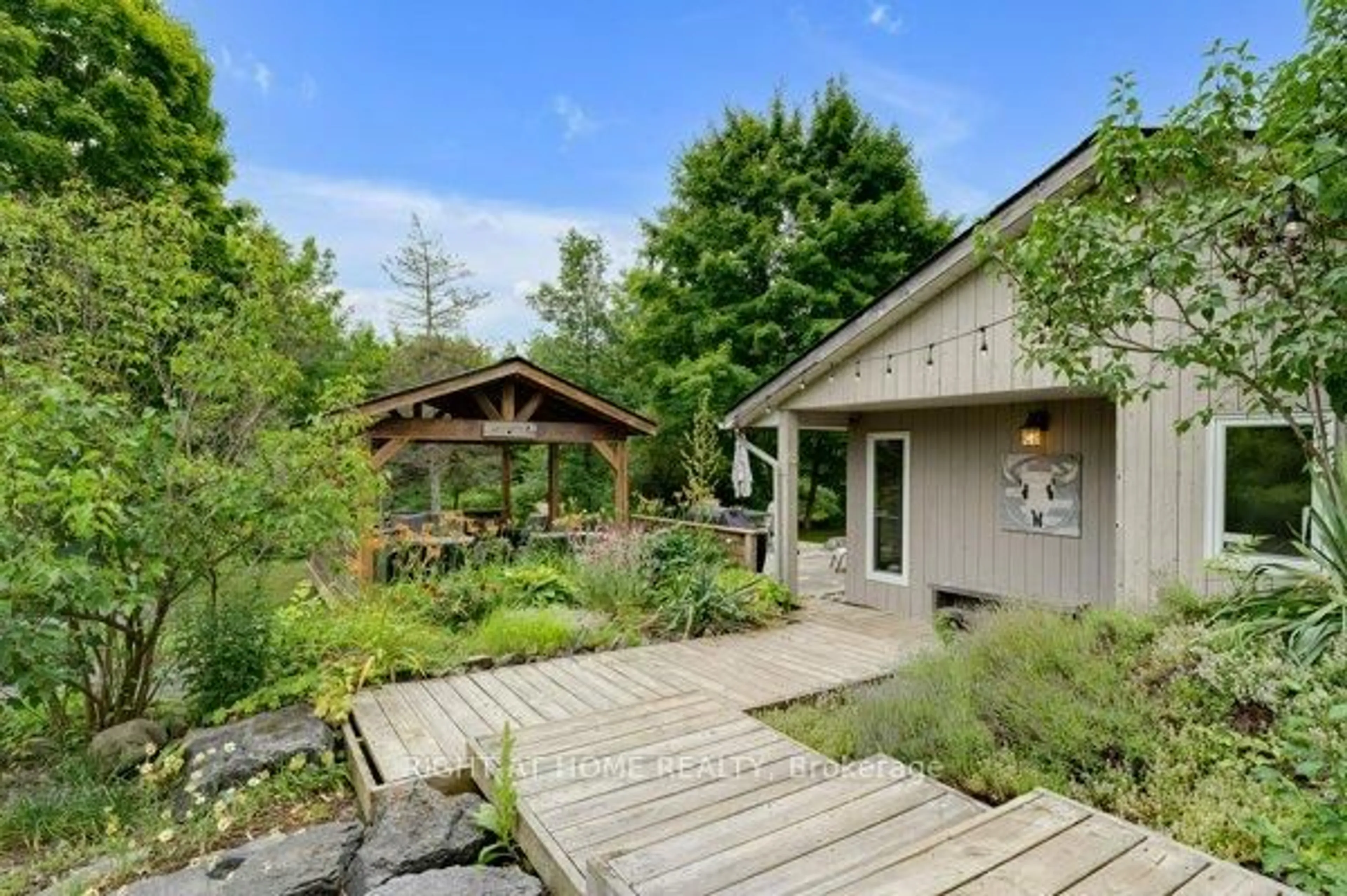 Patio, unknown for 532 County Road 14 Rd, Stone Mills Ontario K0K 2W0