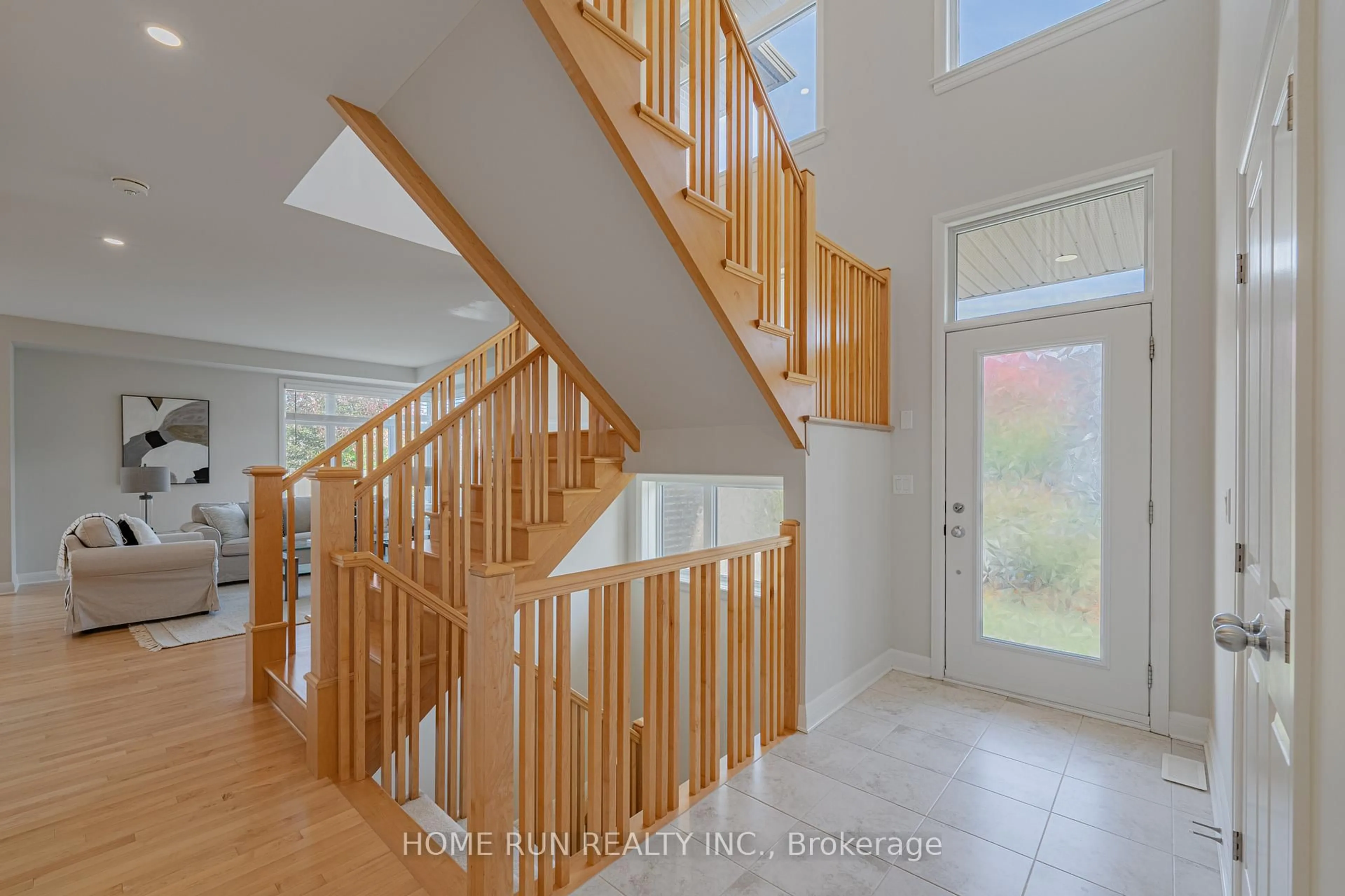 Stairs for 100 Lochhouse Walk, Ottawa Ontario K2J 6A4