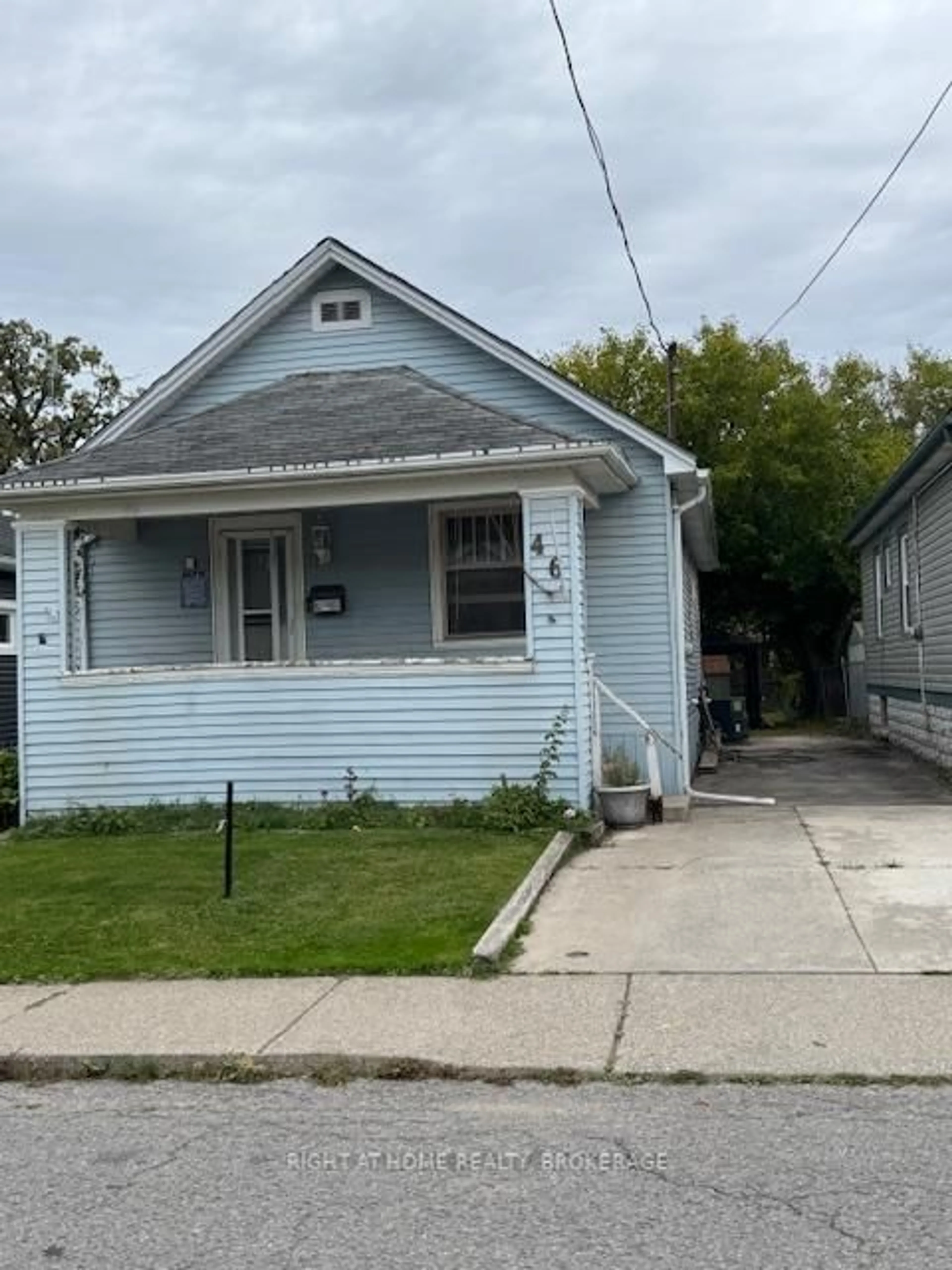 Unknown for 46 Richmond Ave, St. Catharines Ontario L2R 3W7