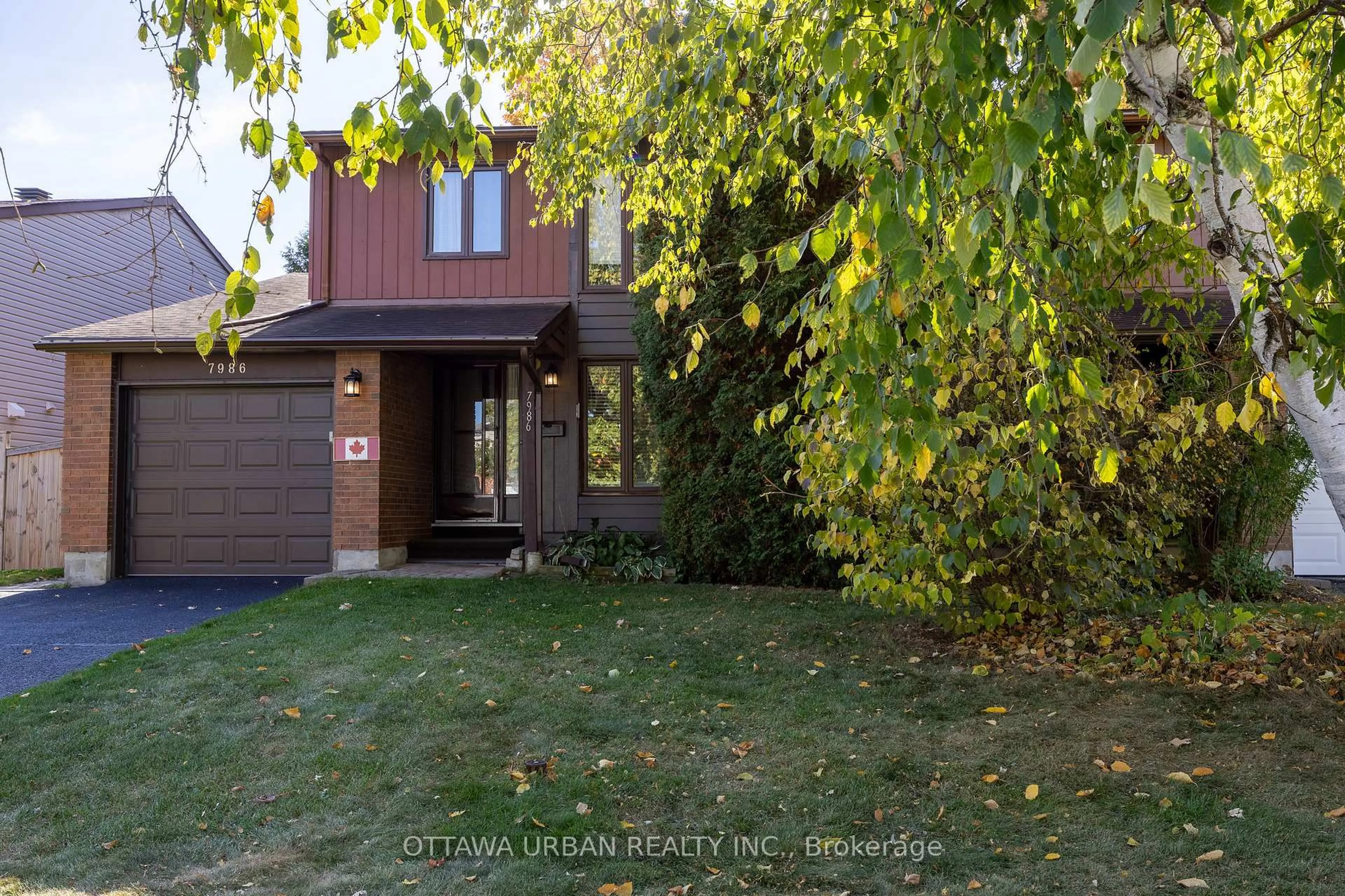 Unknown for 7986 Decarie Dr, Ottawa Ontario K1C 2C4