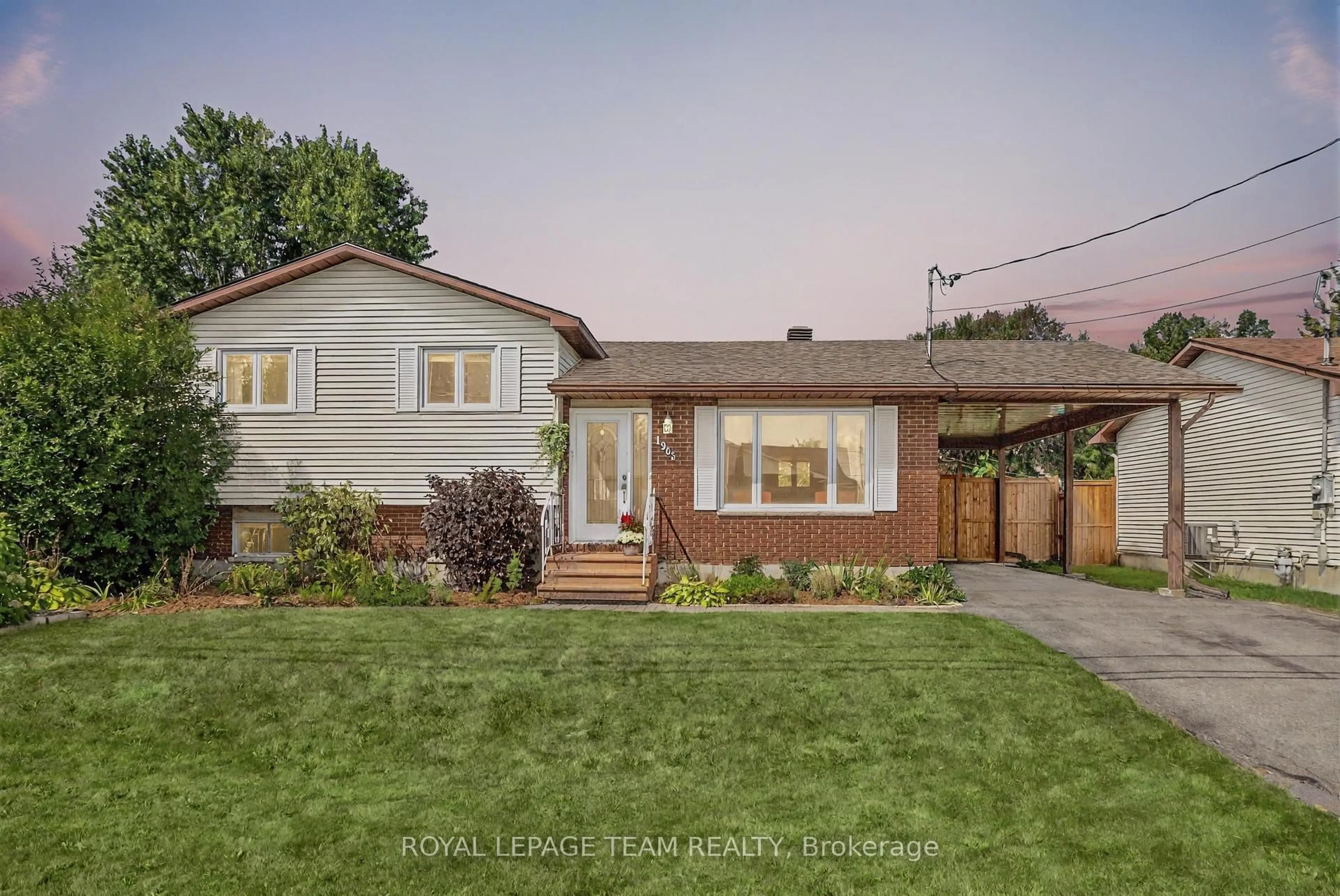 Home with brick exterior material, street for 1965 Patricia St, Clarence-Rockland Ontario K4K 1B2