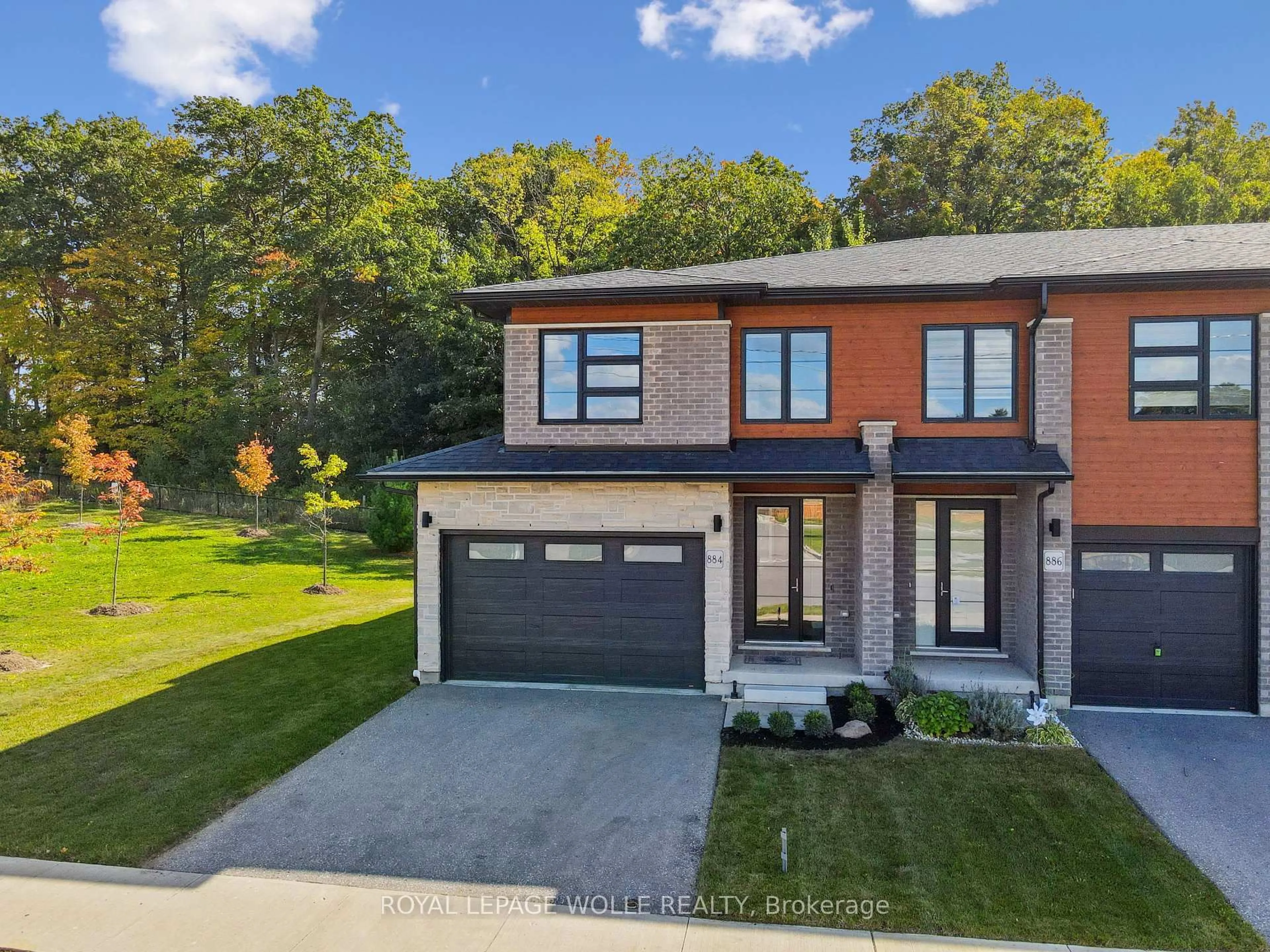 Home with brick exterior material, street for 884 Robert Ferrie Dr, Kitchener Ontario N2R 0P2