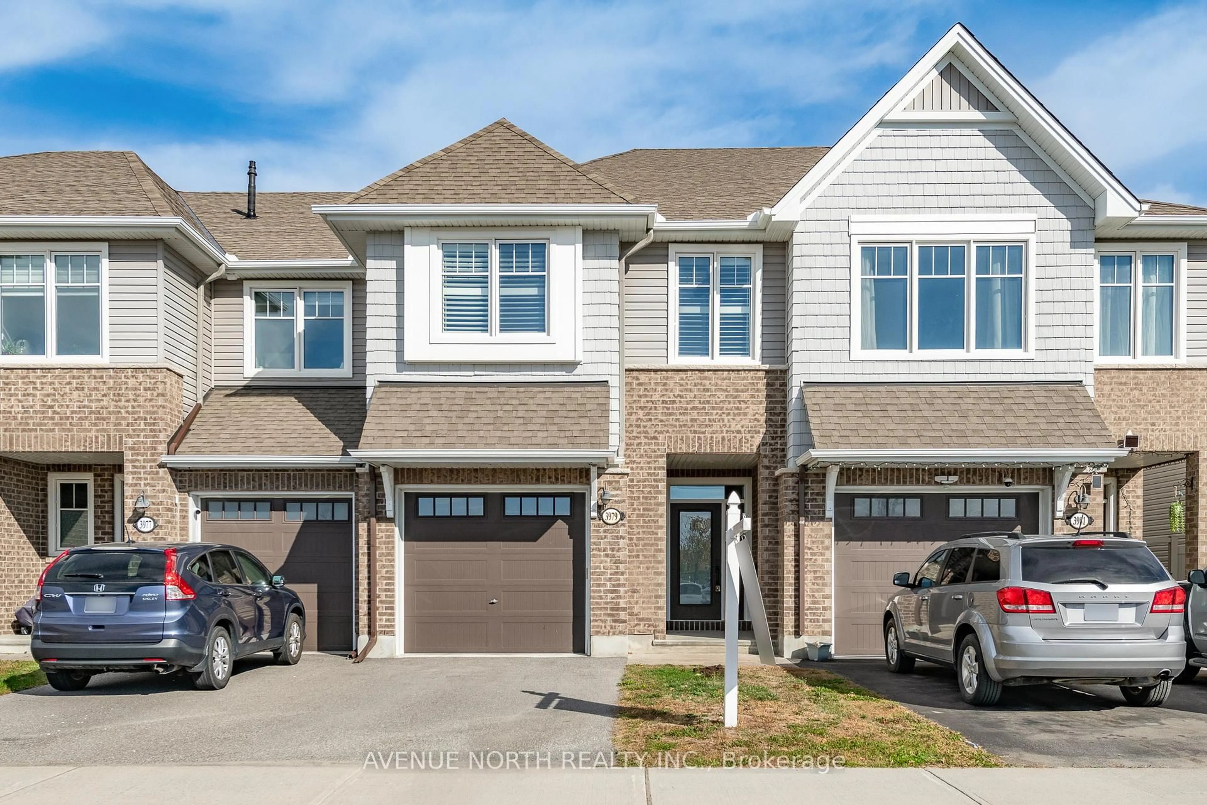 Home with brick exterior material, street for 3979 Kelly Farm Dr, Ottawa Ontario K1T 0E3