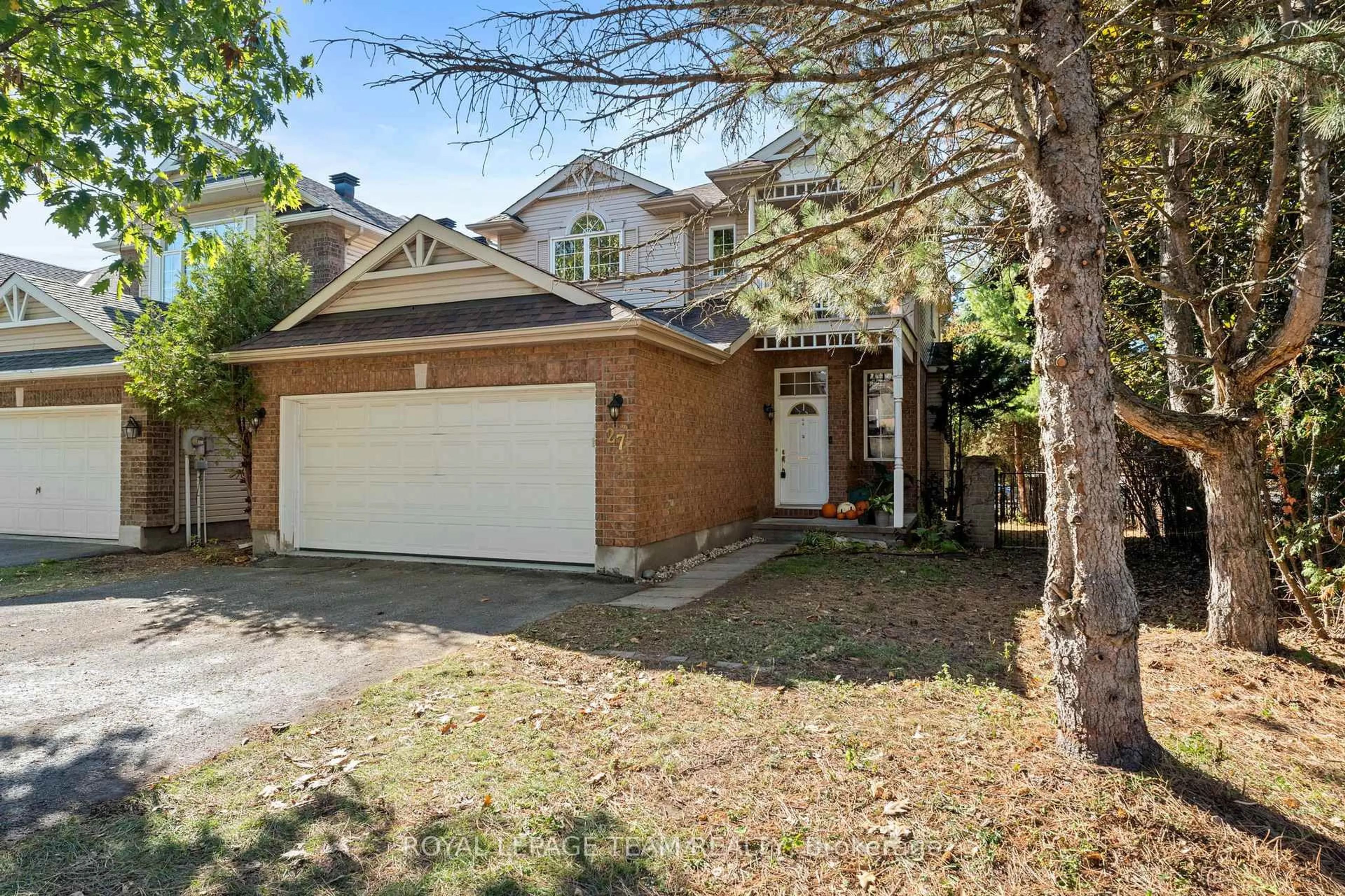 Unknown for 27 Evanshen Cres, Ottawa Ontario K2K 2Z6