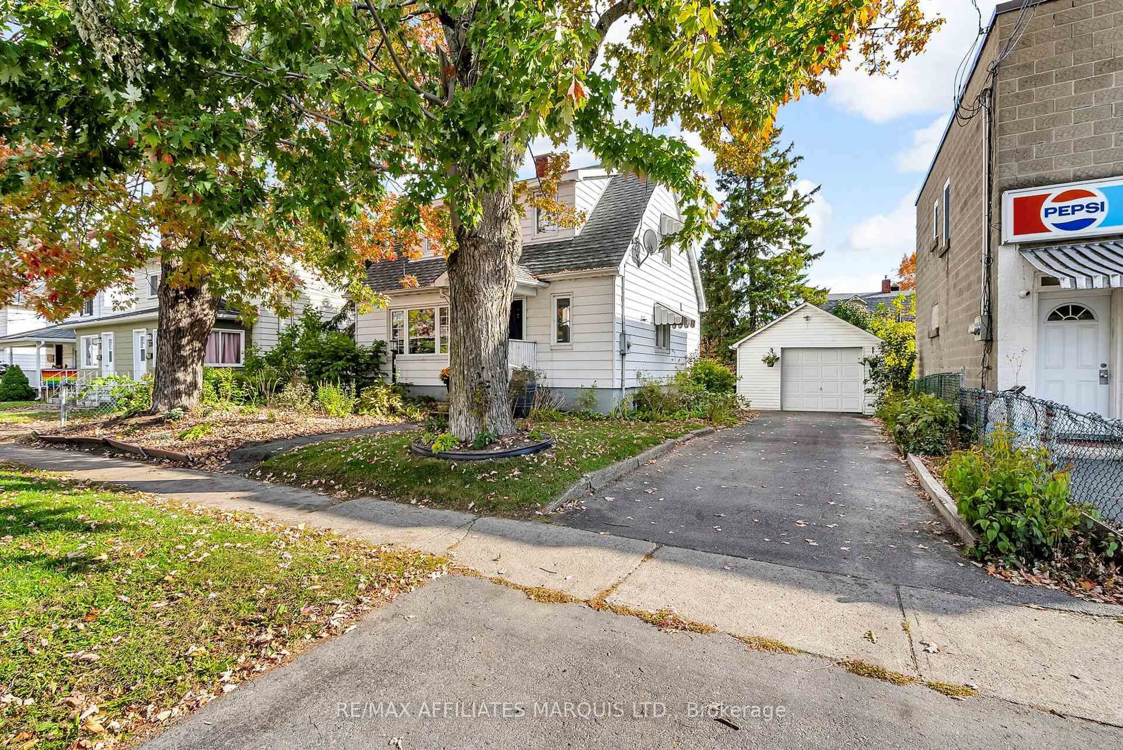 A pic from outside/outdoor area/front of a property/back of a property/a pic from drone, street for 330 Fourth St, Cornwall Ontario K6J 2S4