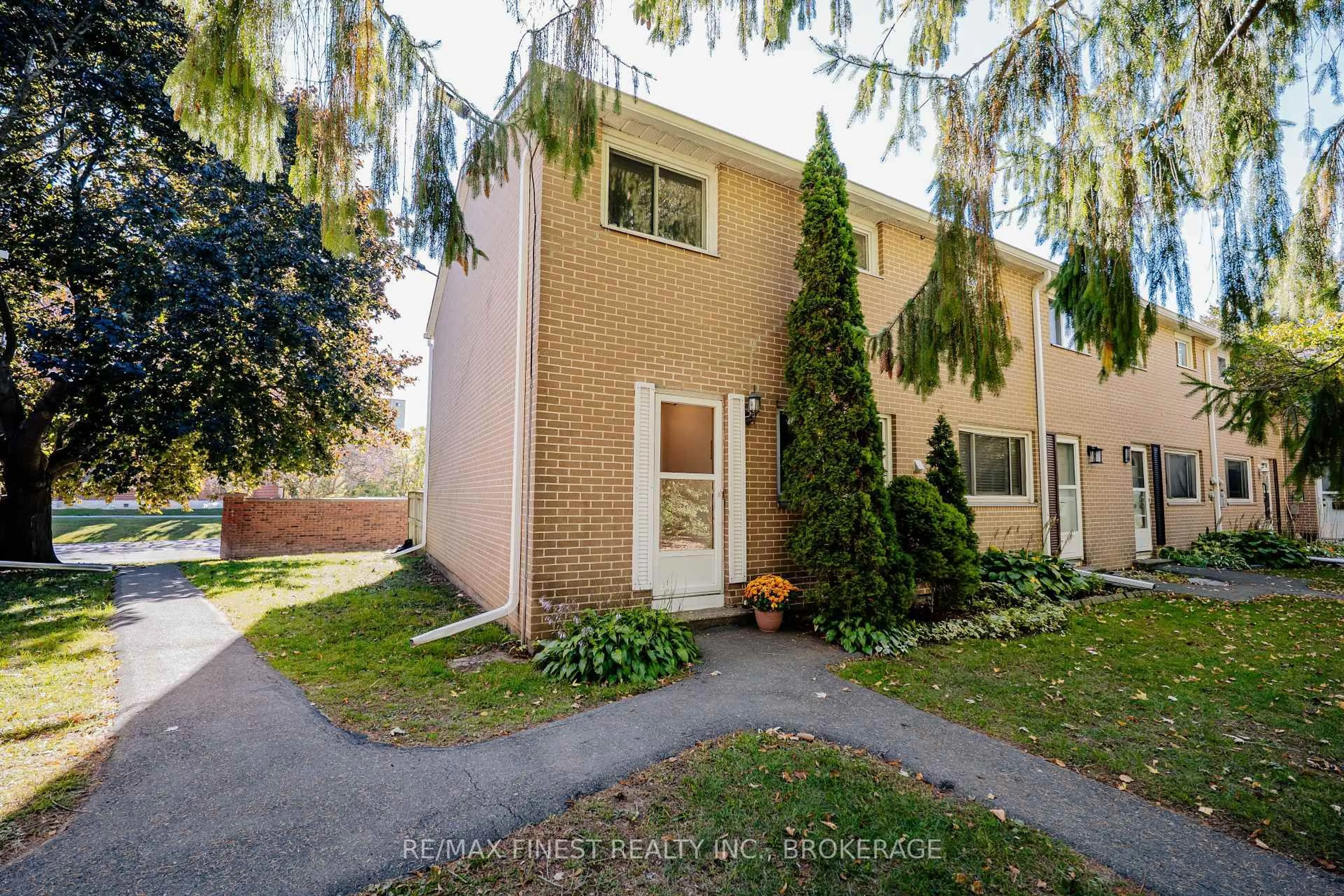 Unknown for 258 Queen Mary Rd #14, Kingston Ontario K7M 2B2