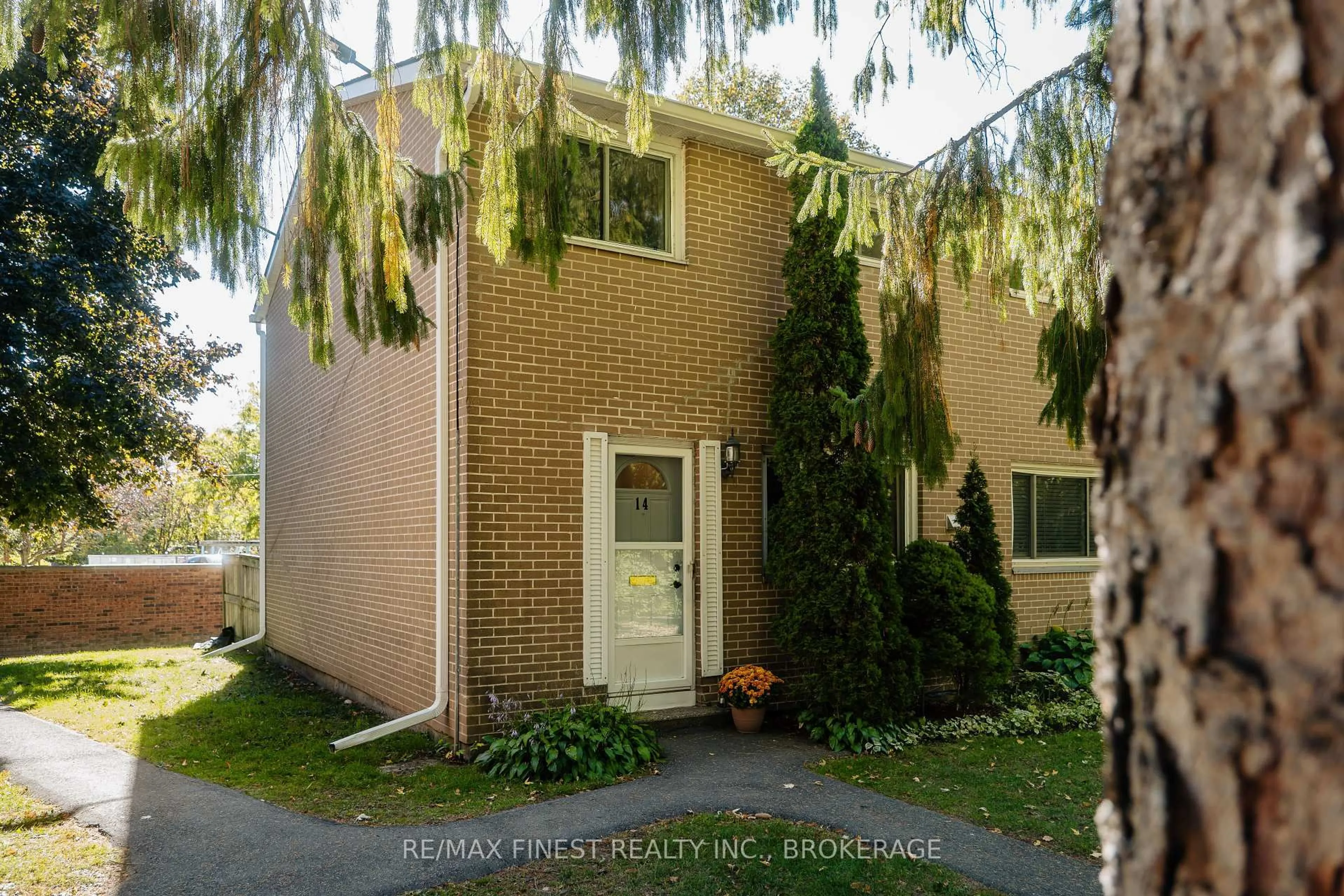 Unknown for 258 Queen Mary Rd #14, Kingston Ontario K7M 2B2