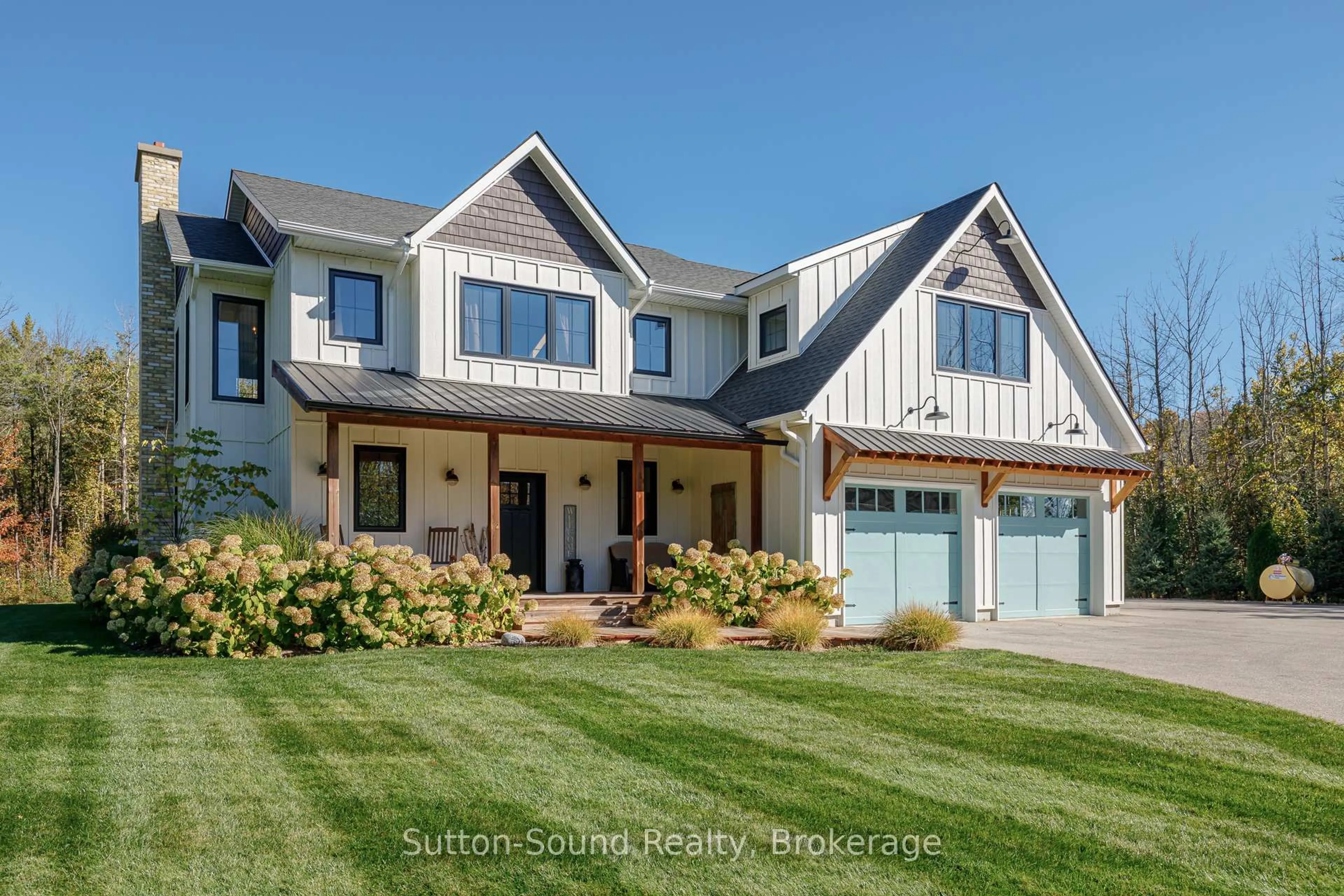 Home with brick exterior material, street for 303277 33 Sdrd, Meaford Ontario N0H 1B0