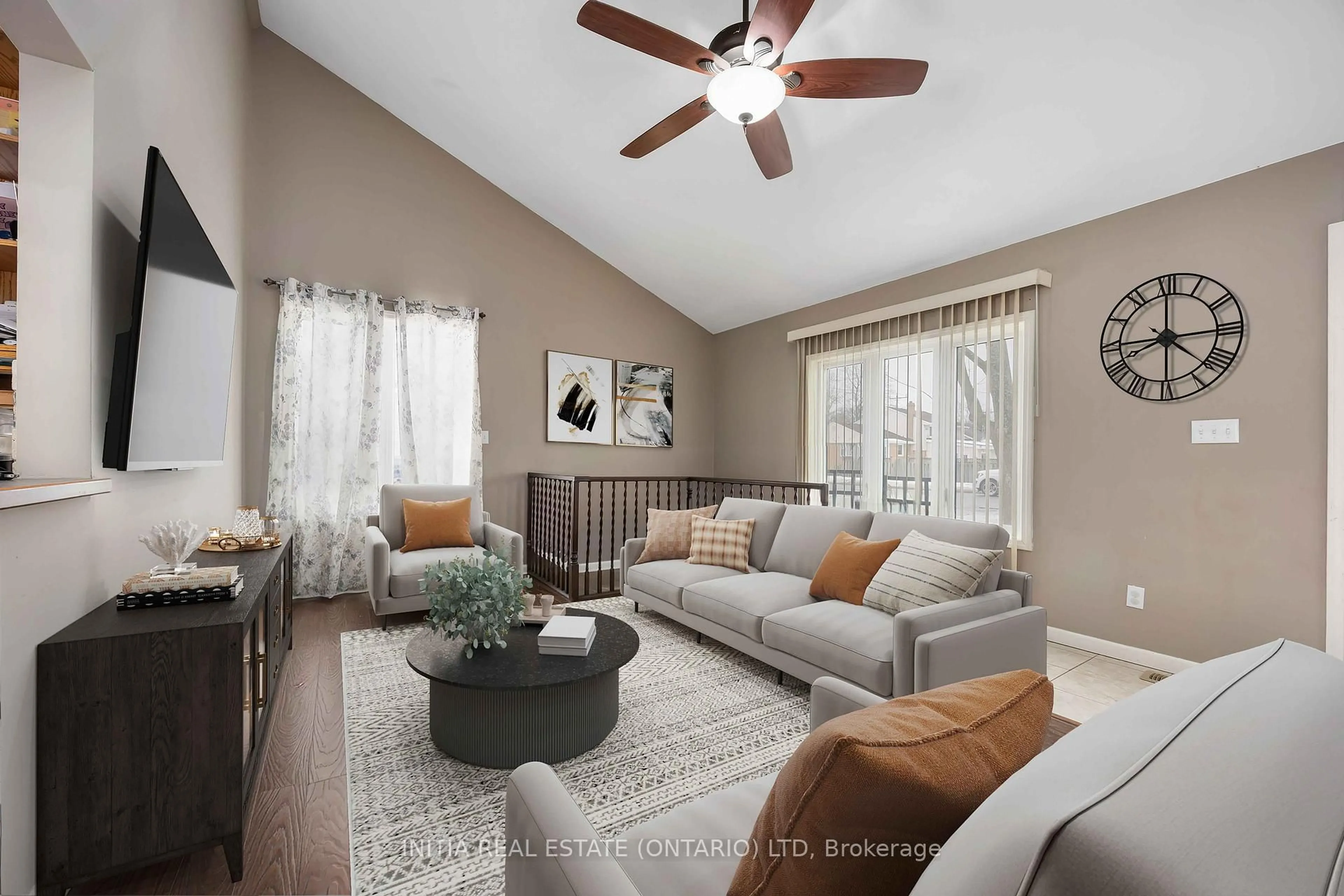 Living room with furniture, unknown for 456 Murray St, St. Clair Ontario N0N 1R0