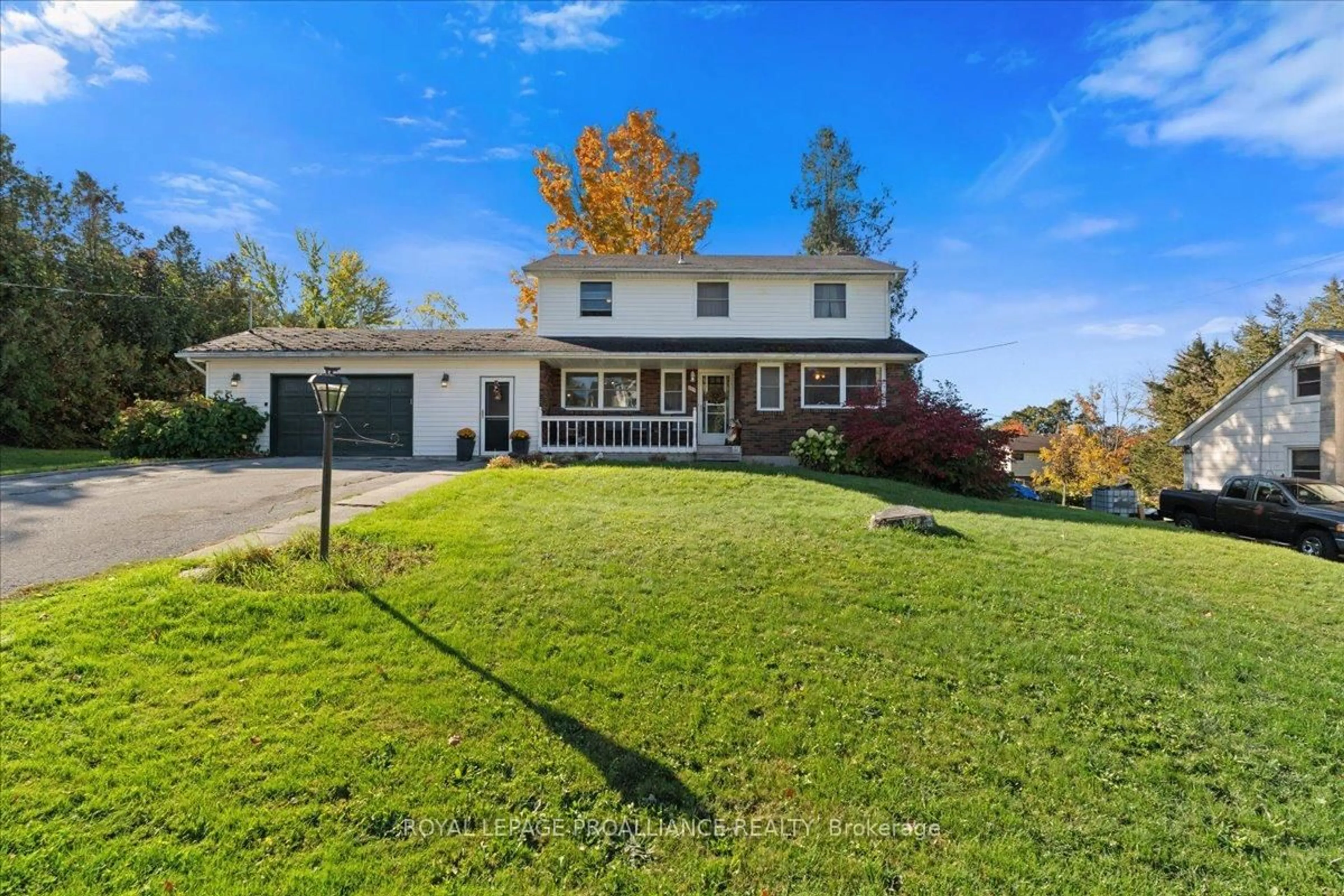 A pic from outside/outdoor area/front of a property/back of a property/a pic from drone, unknown for 227 Naseby St, Trent Hills Ontario K0L 1L0