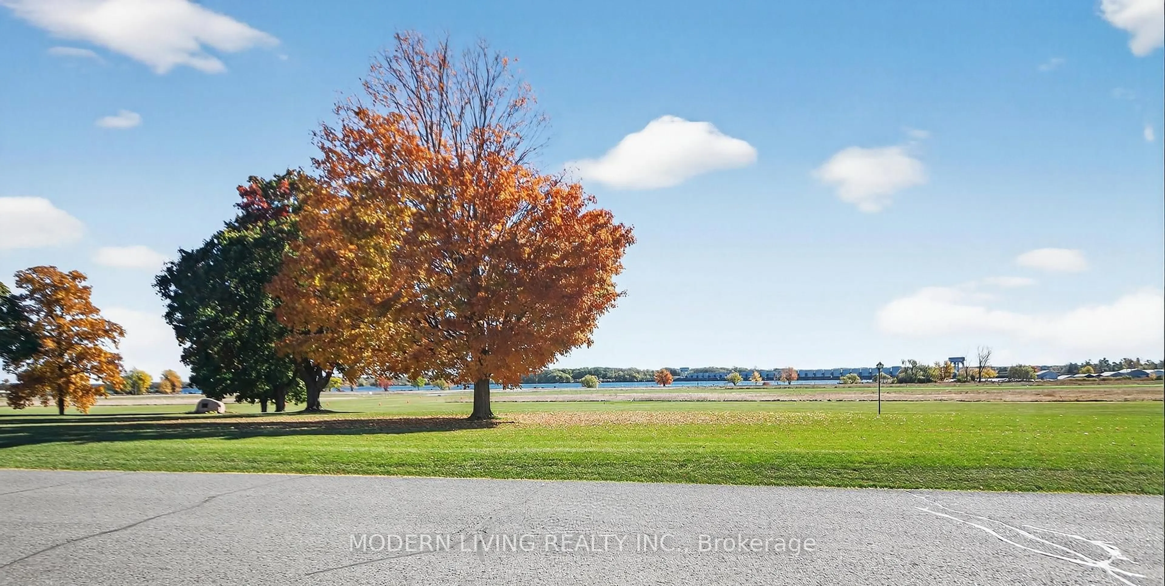 Blurry image for 48 Elizabeth Dr, South Dundas Ontario K0E 1K0