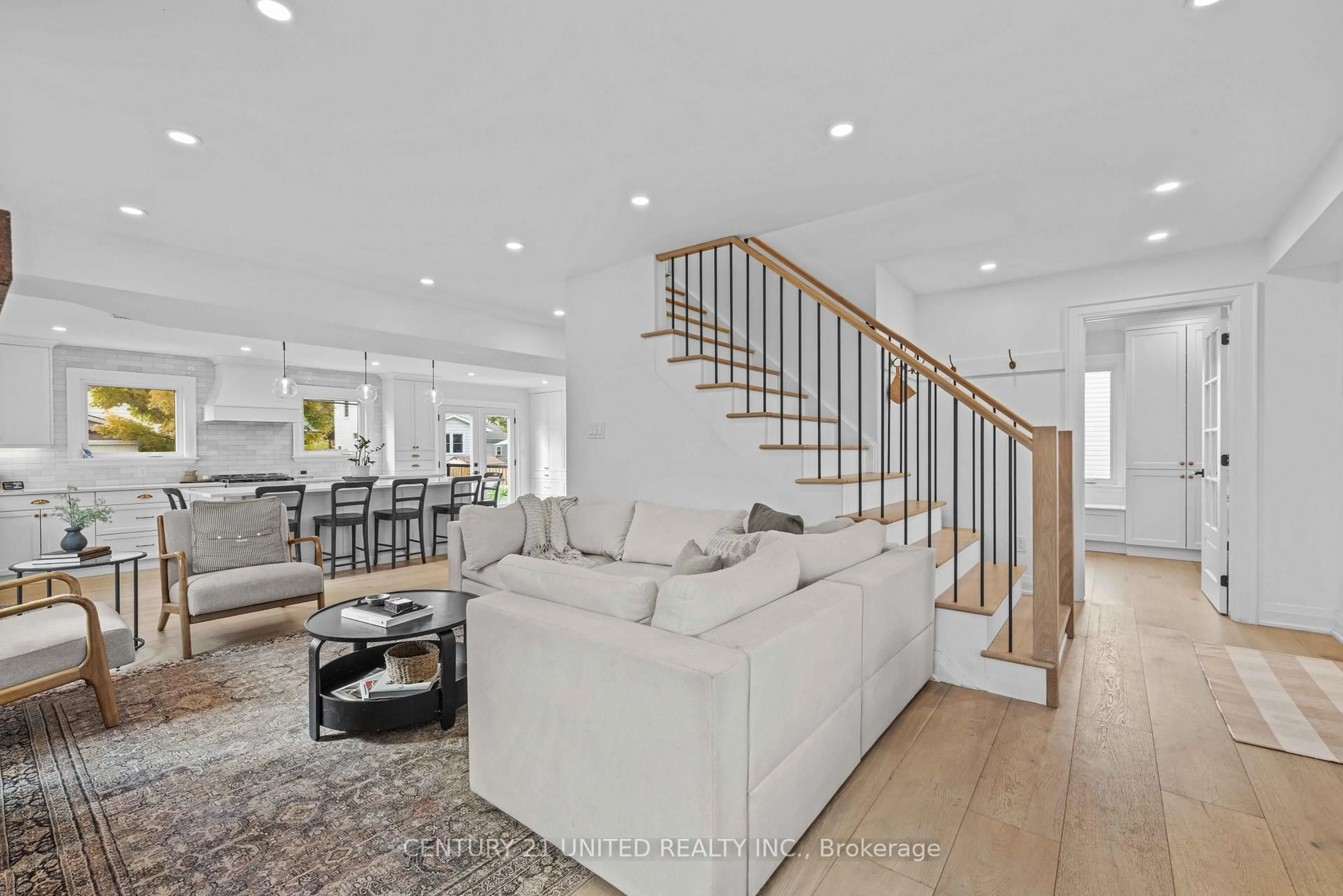 Living room with furniture, unknown for 753 Chesterfield Ave, Peterborough Ontario K9H 4Y1