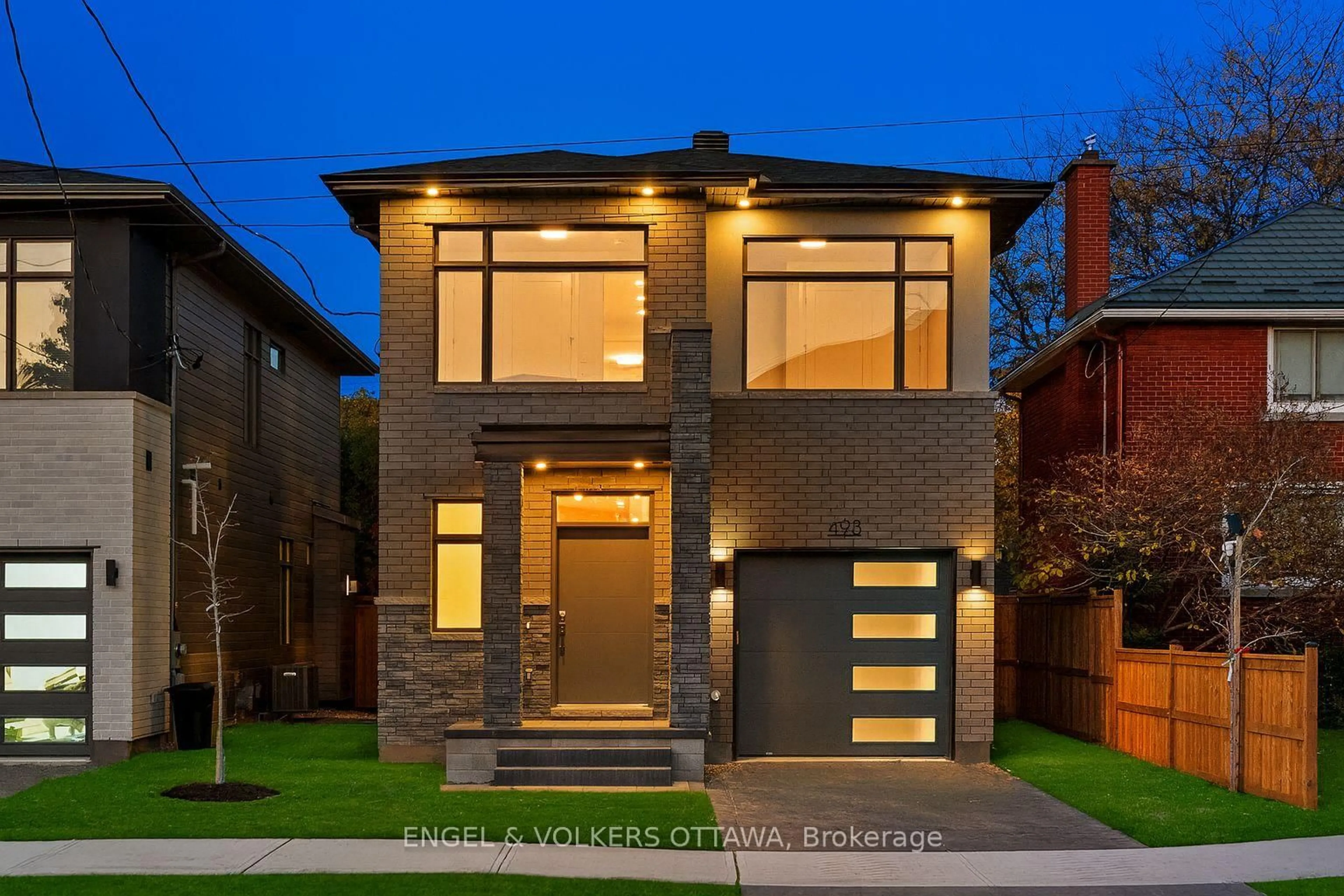 Home with brick exterior material, street for 493 Highcroft Ave, Ottawa Ontario K1Z 5J3