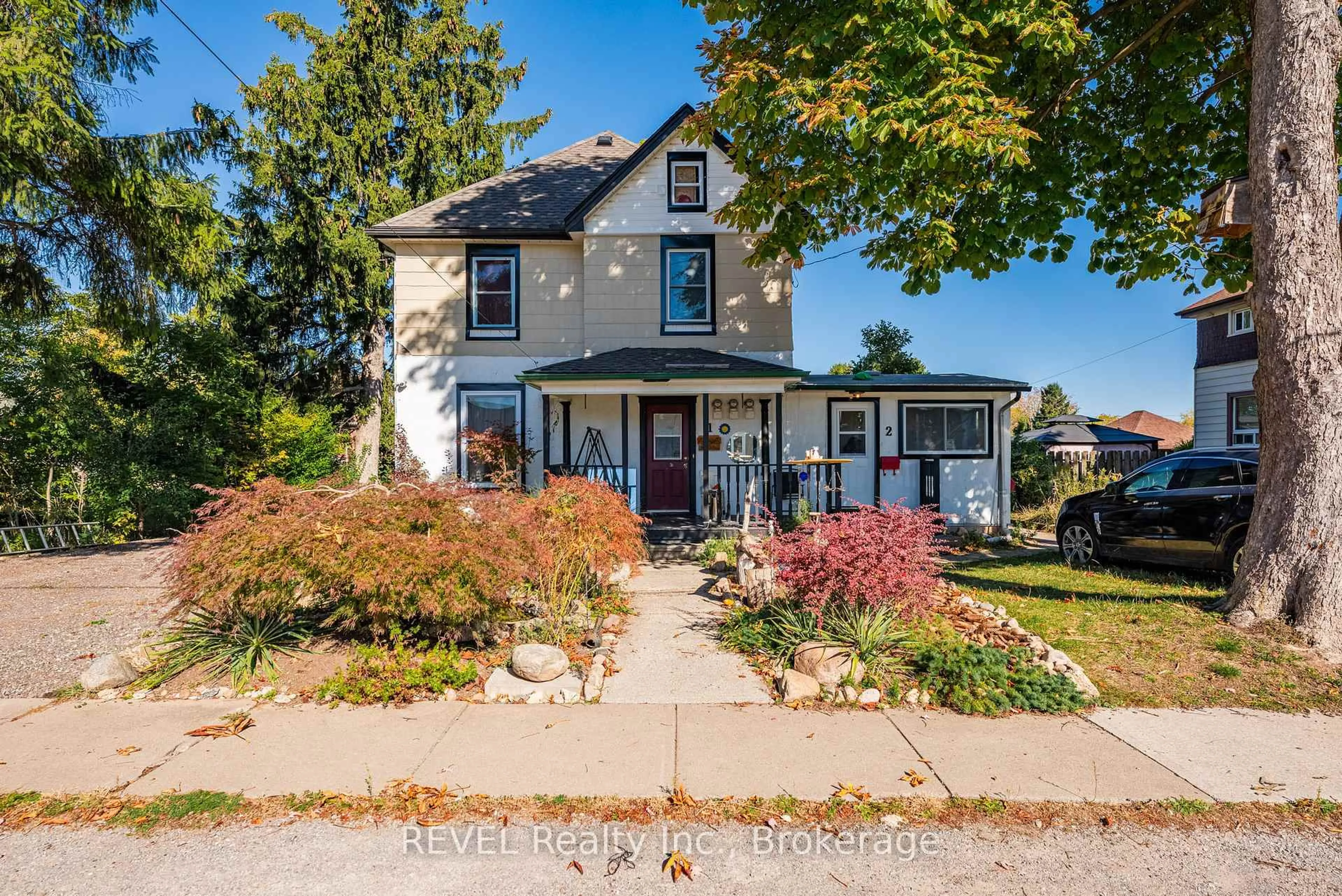 Unknown for 51 McCain St, Port Colborne Ontario L3K 3P7