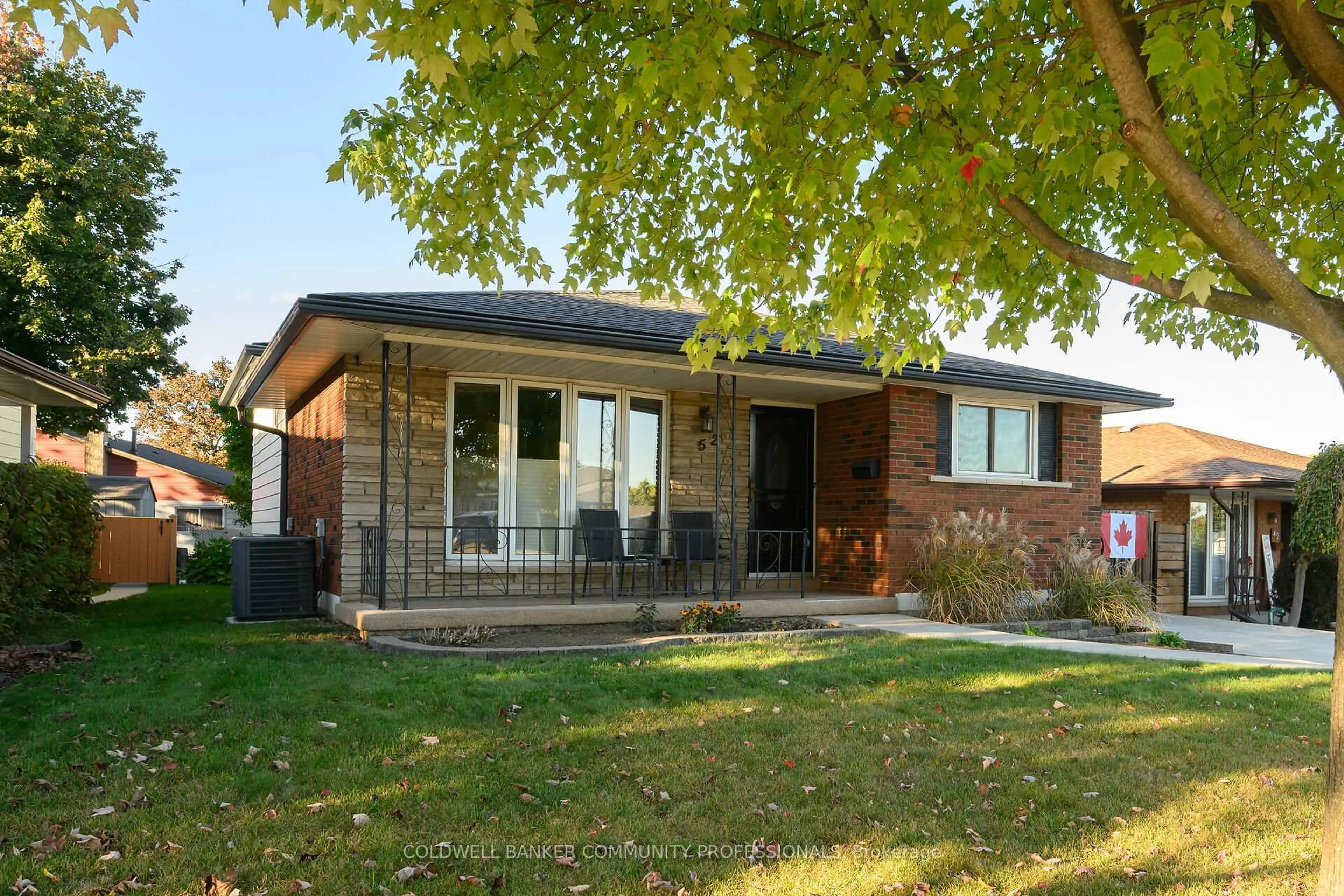 Home with brick exterior material, street for 52 Gardiner Dr, Hamilton Ontario L9C 4V2