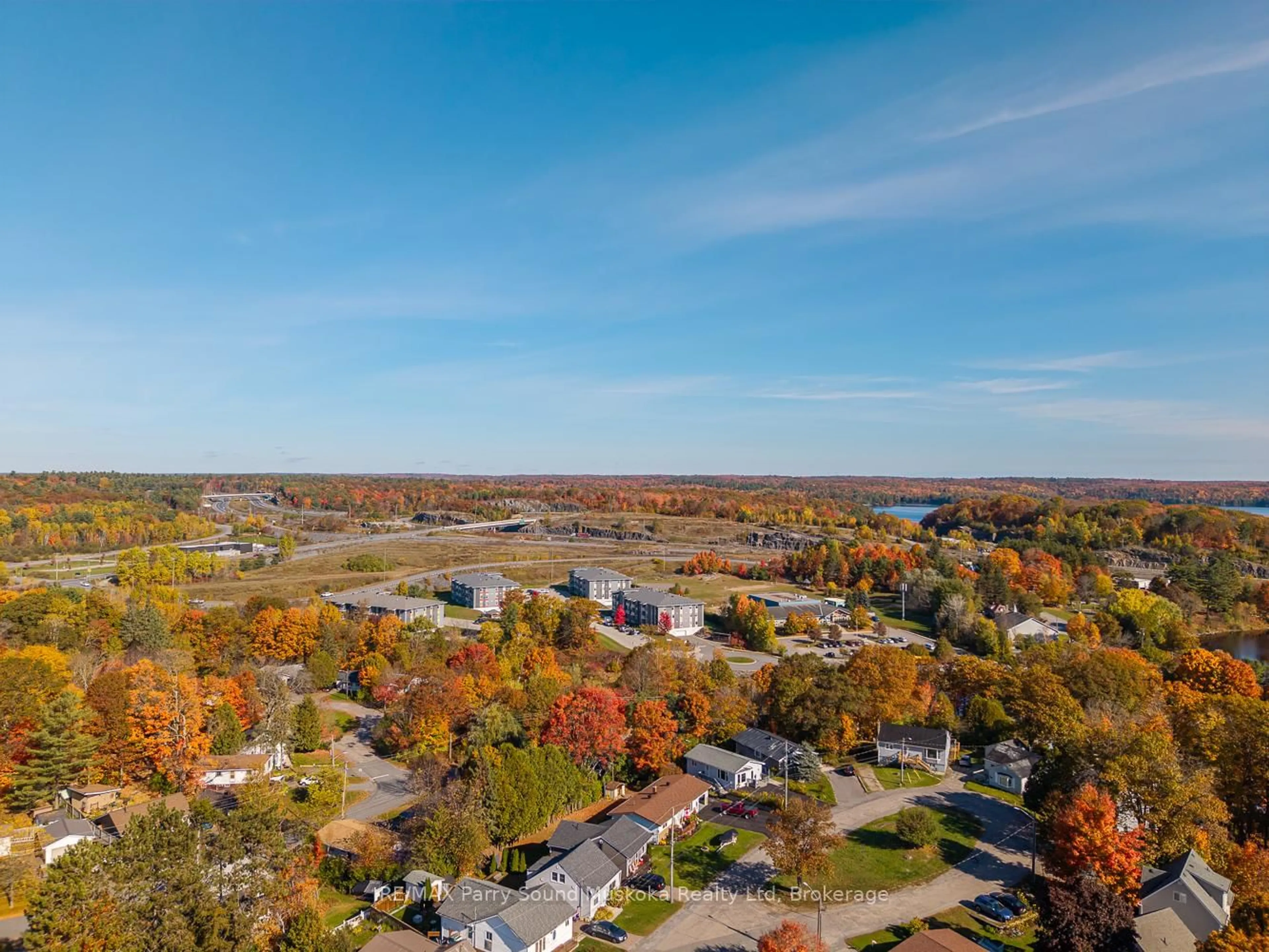 A pic from outside/outdoor area/front of a property/back of a property/a pic from drone, water/lake/river/ocean view for 19 Isabella St, Parry Sound Ontario P2A 1M1