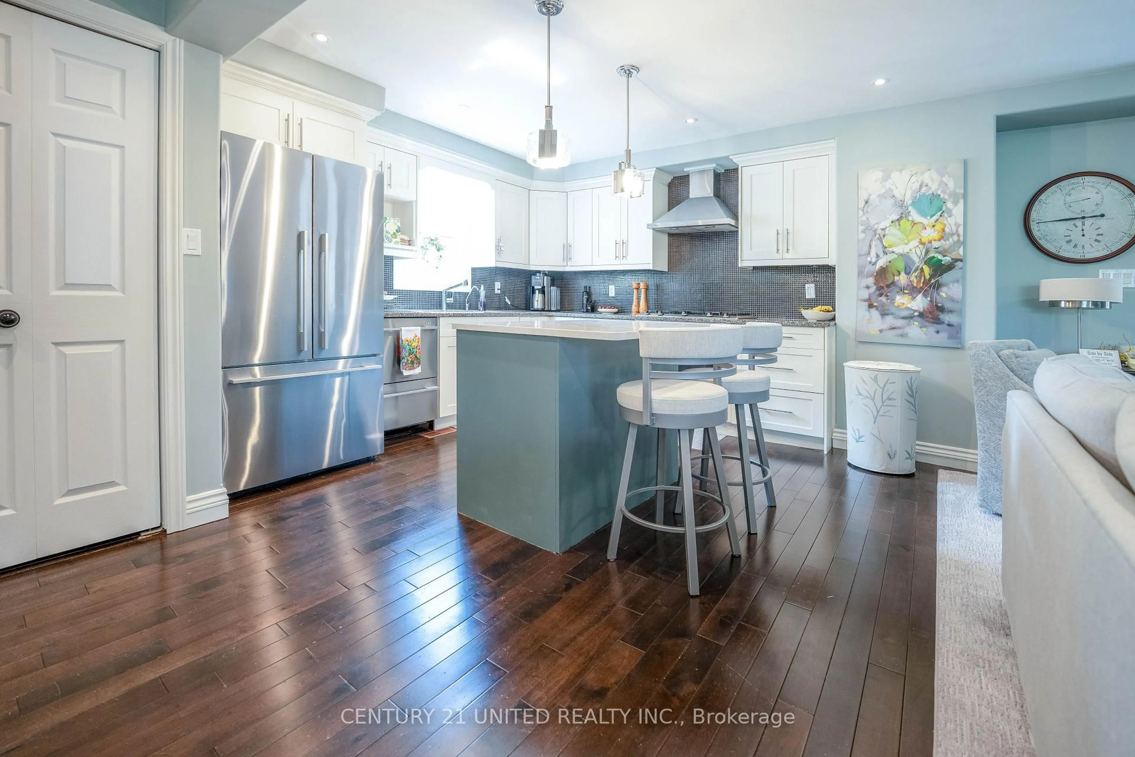 Open concept kitchen, unknown for 1 Wallace St, Peterborough Ontario K9H 1A8