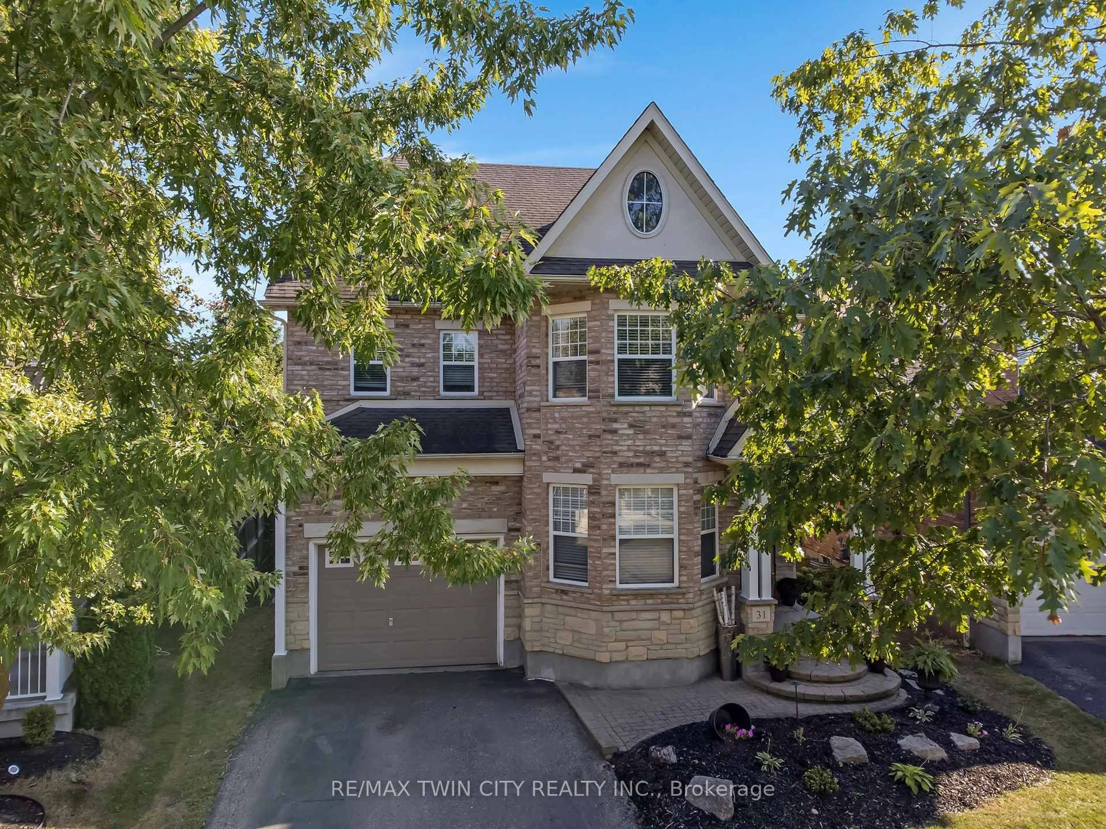 Unknown for 31 Coopershawk St, Kitchener Ontario N2K 4J7