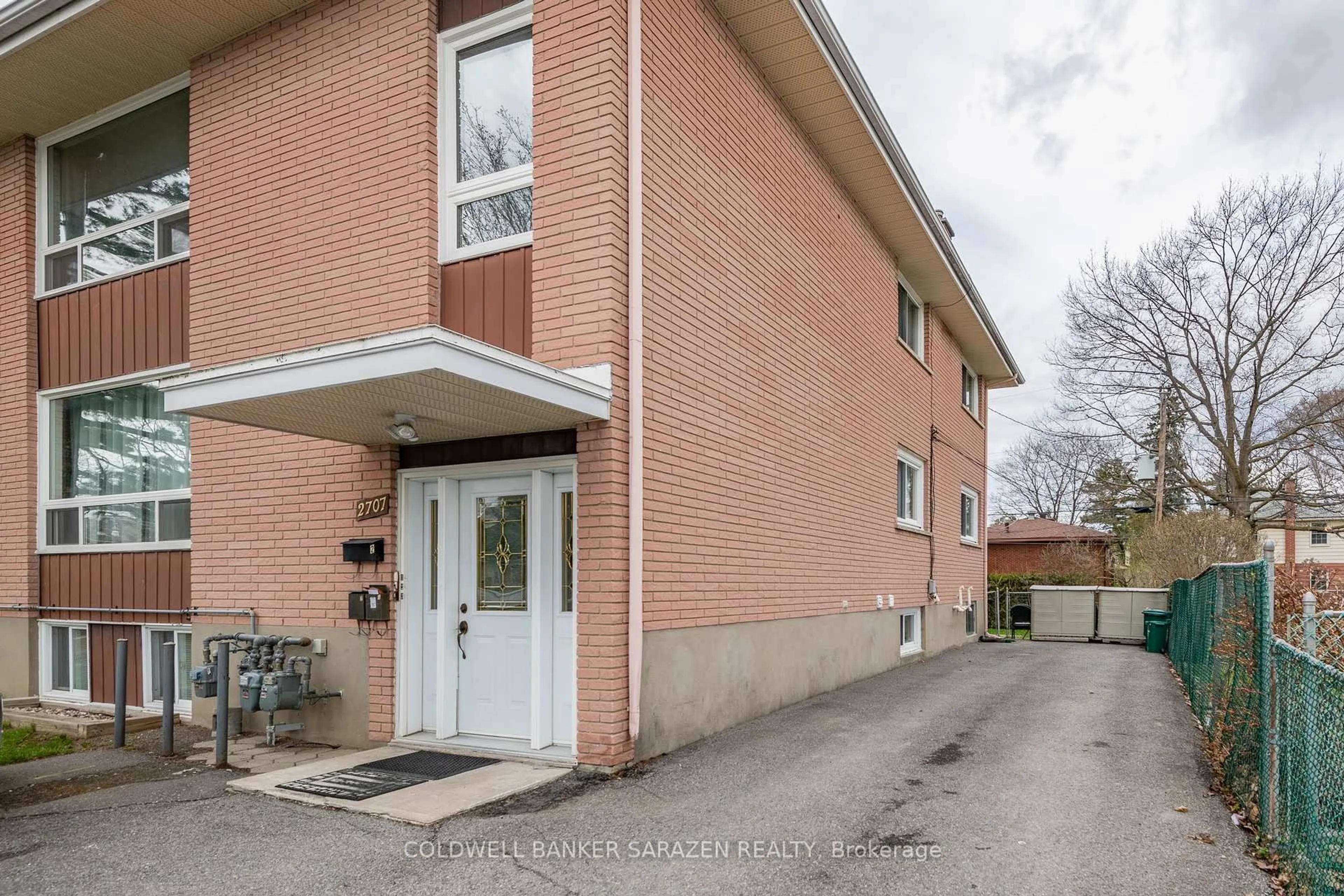 Unknown for 2707 Priscilla St, Ottawa Ontario K2B 7E1