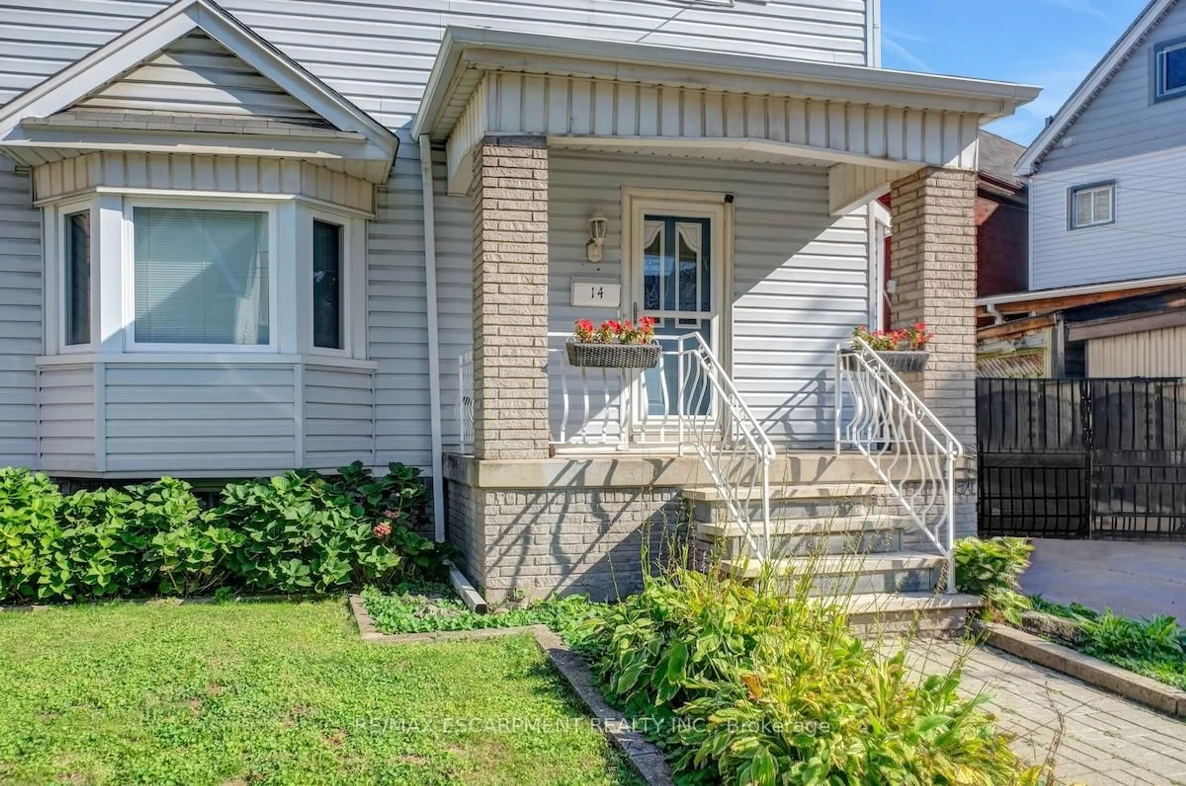 Unknown for 14 Niagara St, Hamilton Ontario L8L 6A2