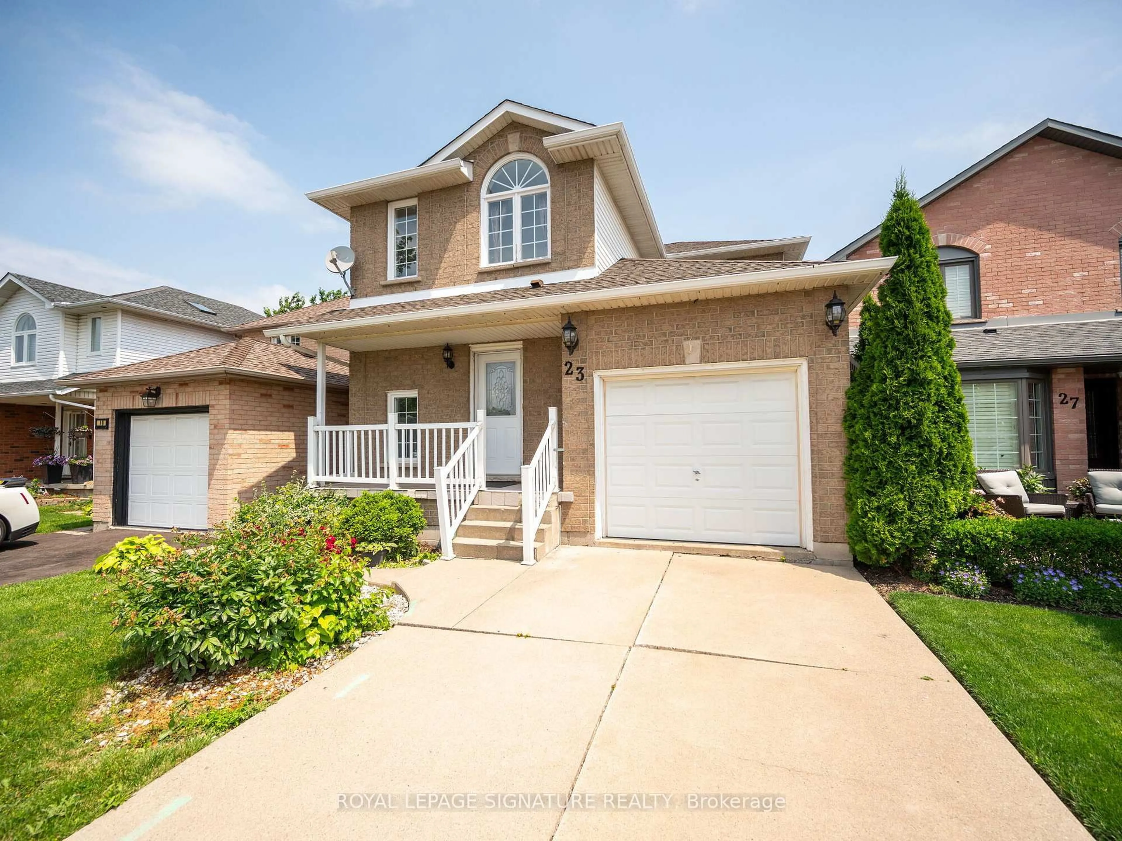 Home with vinyl exterior material, street for 23 Beaverton Dr, Hamilton Ontario L8W 3K9