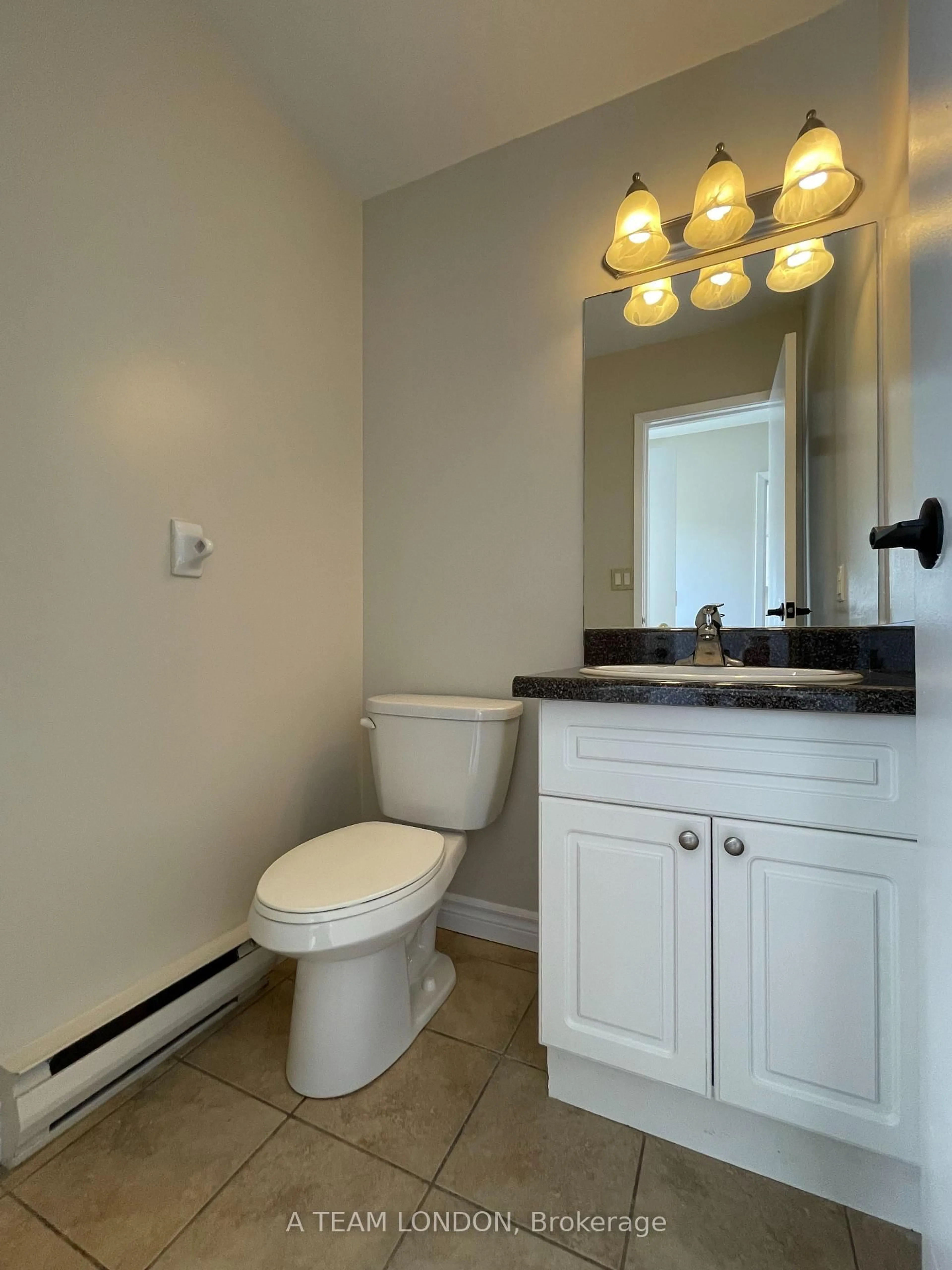 Standard bathroom, ceramic/tile floor for 355 Sandringham Cres #40, London South Ontario N6C 5K3