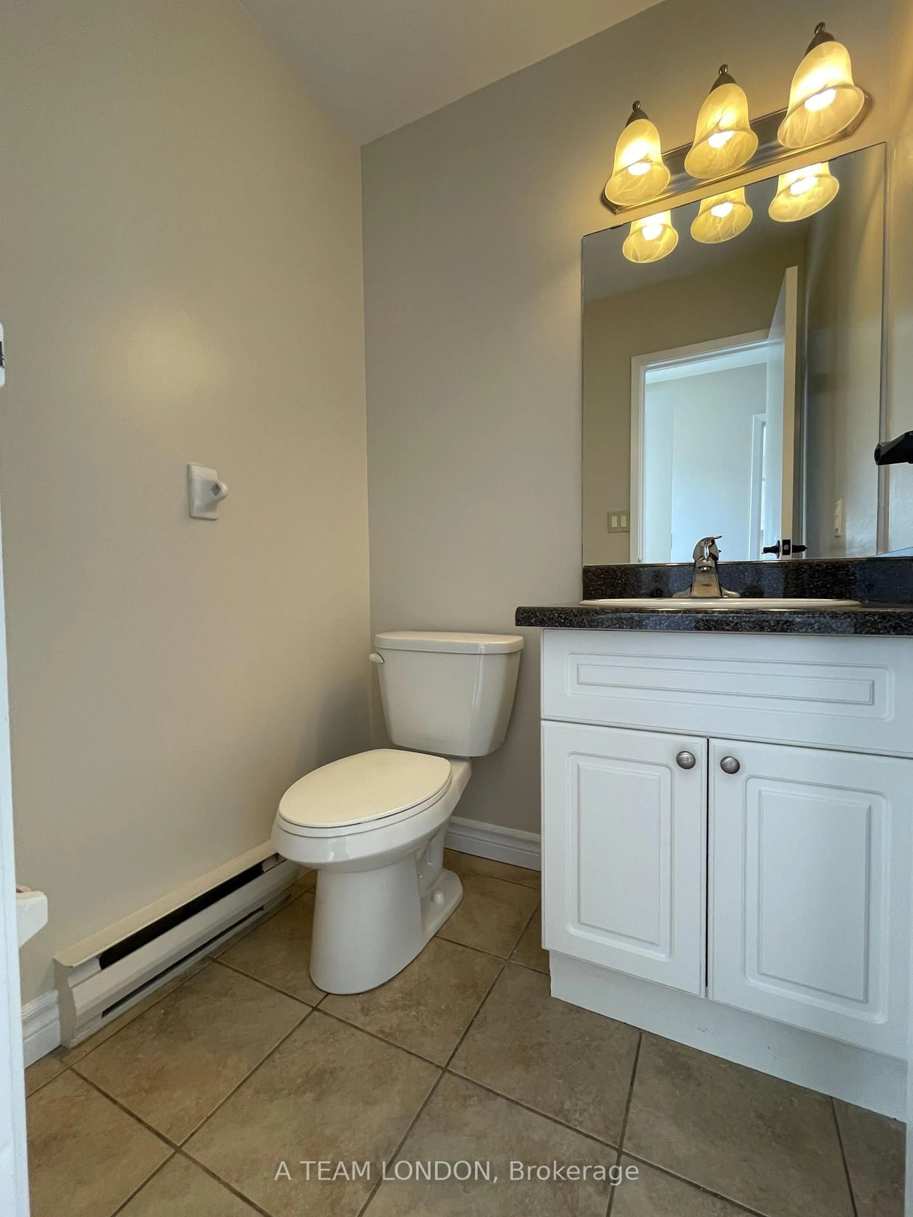 Standard bathroom, ceramic/tile floor for 355 Sandringham Cres #40, London South Ontario N6C 5K3