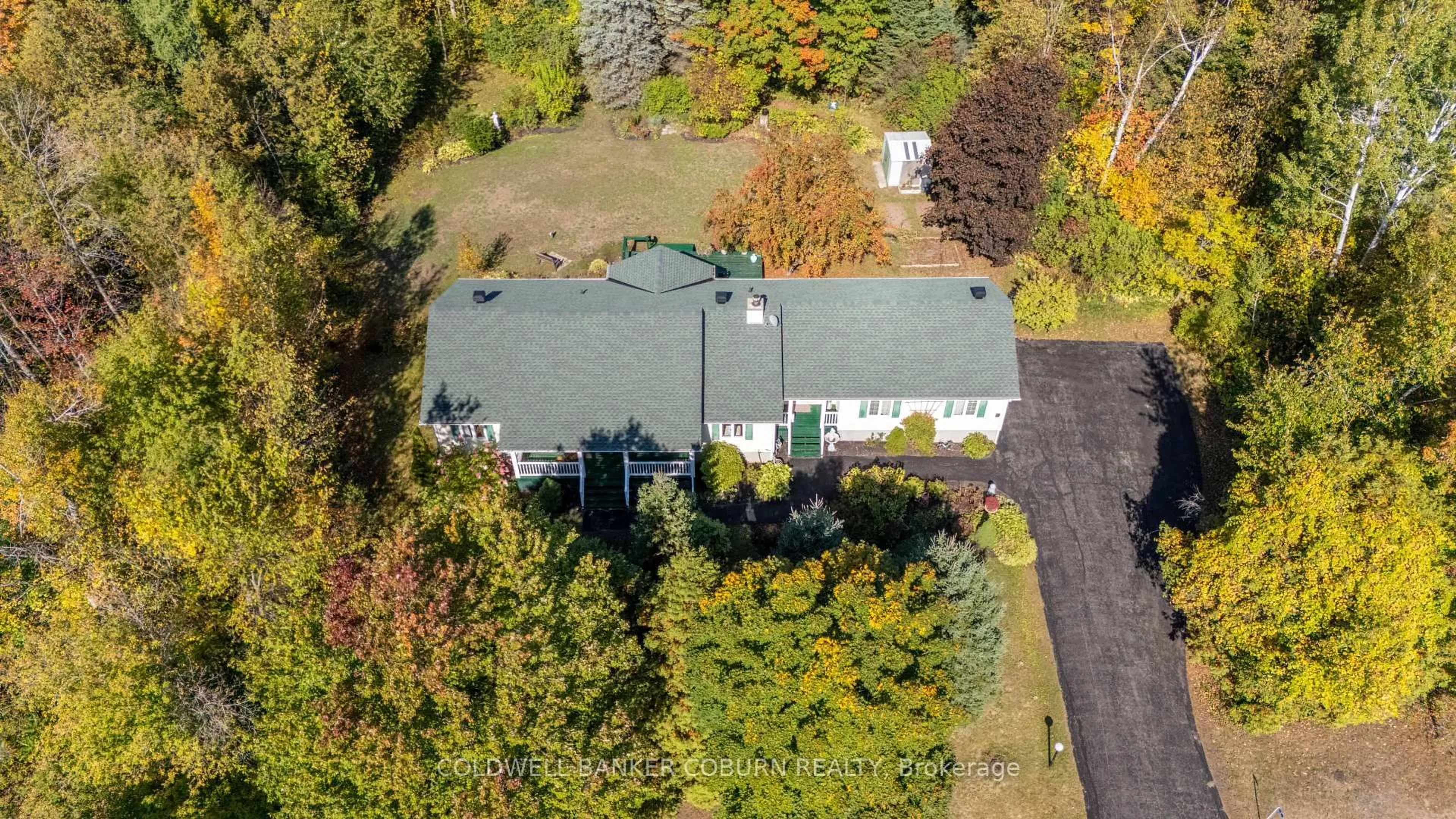 A pic from outside/outdoor area/front of a property/back of a property/a pic from drone, street for 2 Sugar Maple Way, North Grenville Ontario K0G 1J0