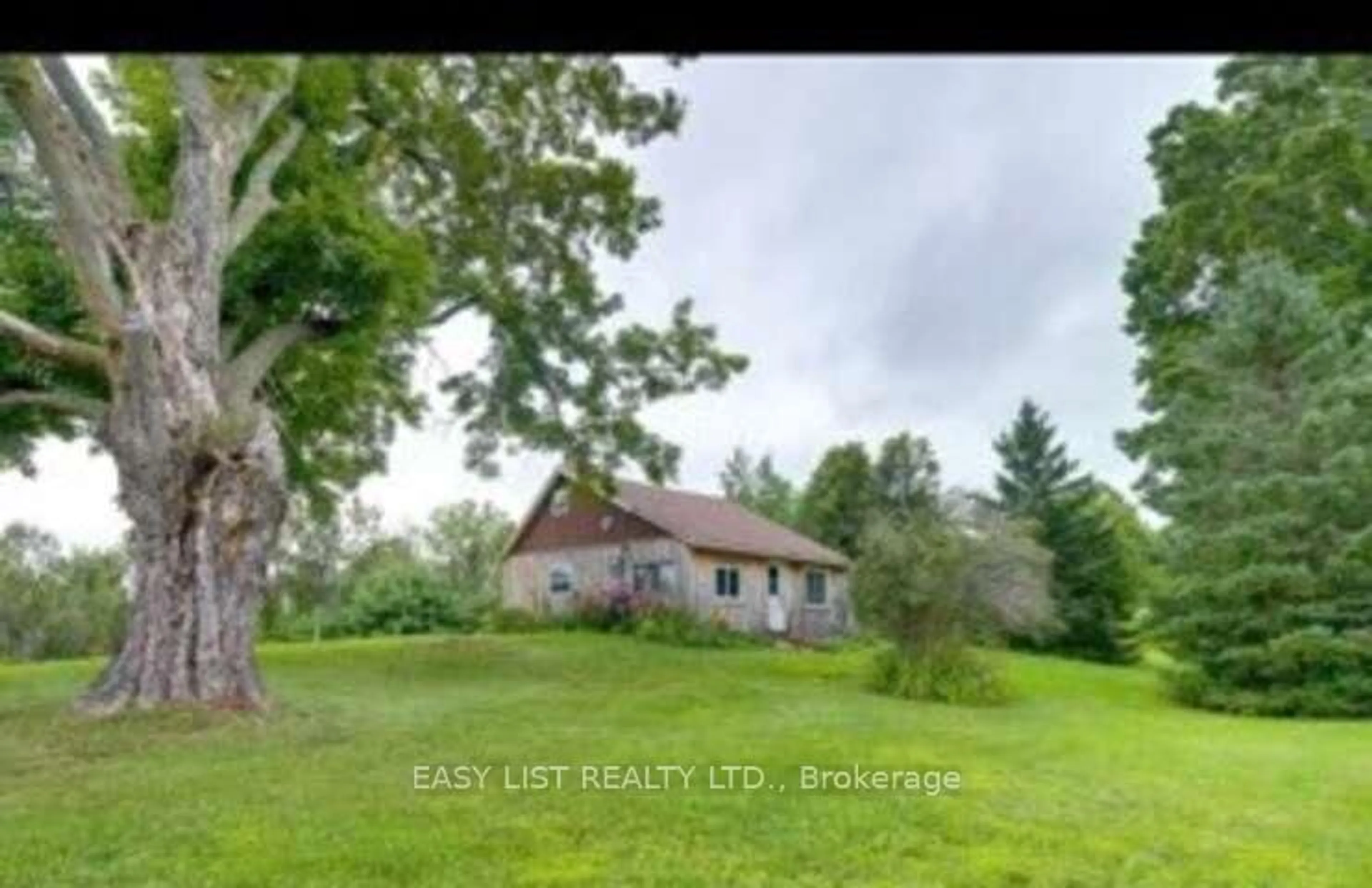 A pic from outside/outdoor area/front of a property/back of a property/a pic from drone, unknown for 532 Mitchell Rd, Cramahe Ontario K0K 3K0