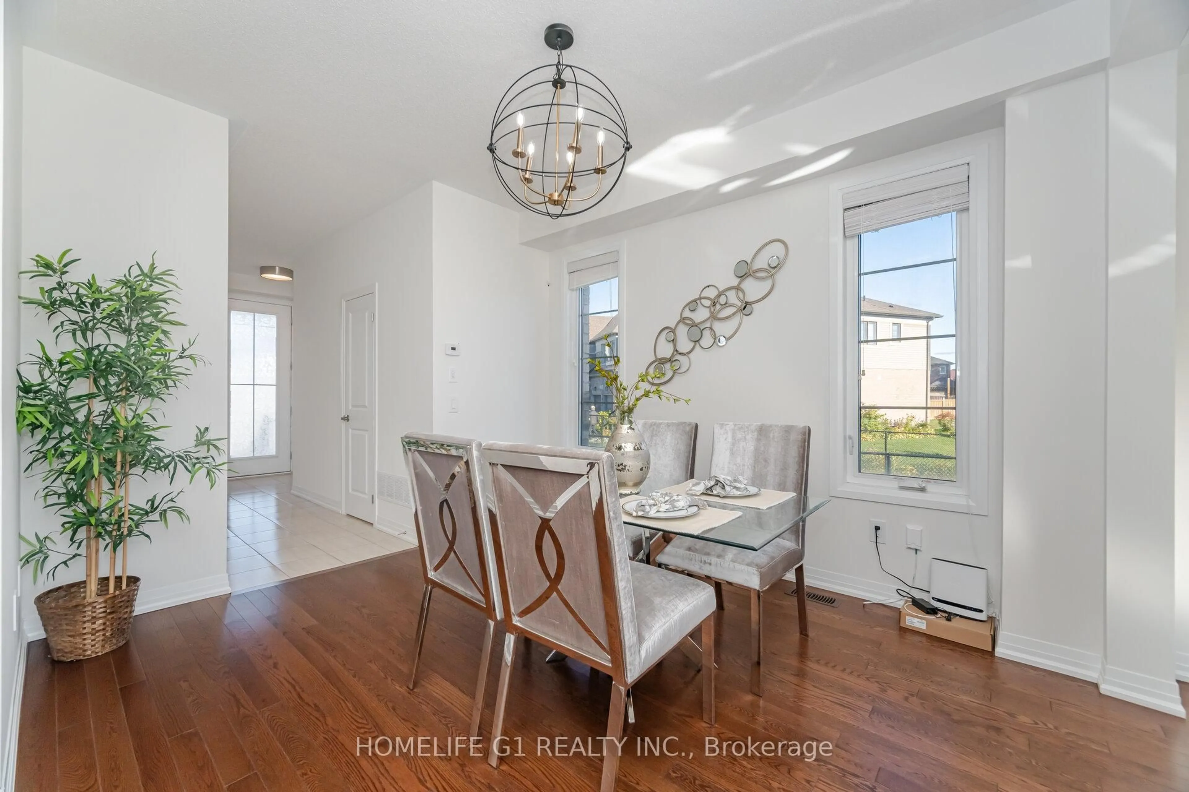 Dining room, unknown for 91 Fairey Cres, Hamilton Ontario L0R 1W0