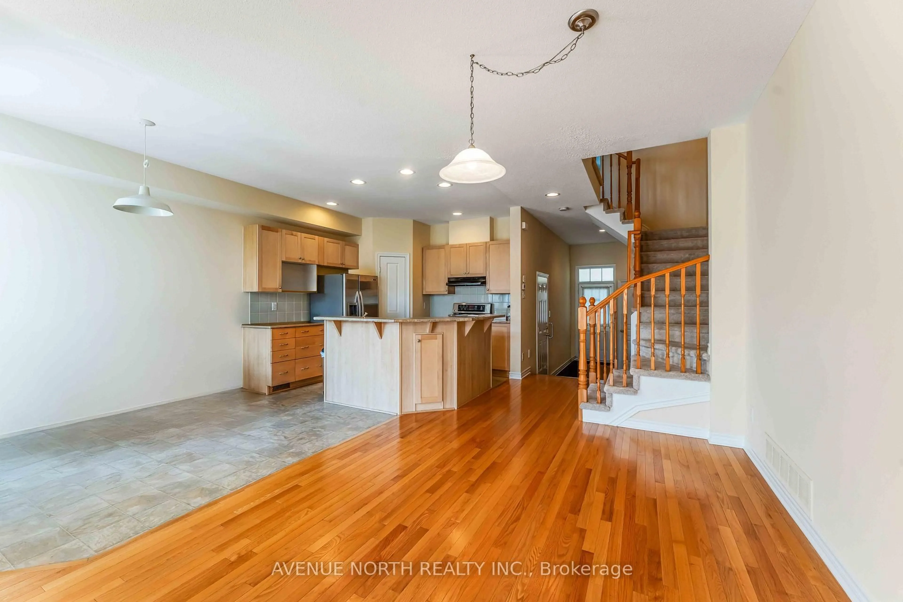 Open concept kitchen, unknown for 241 Waymark Cres, Ottawa Ontario K2M 0A6