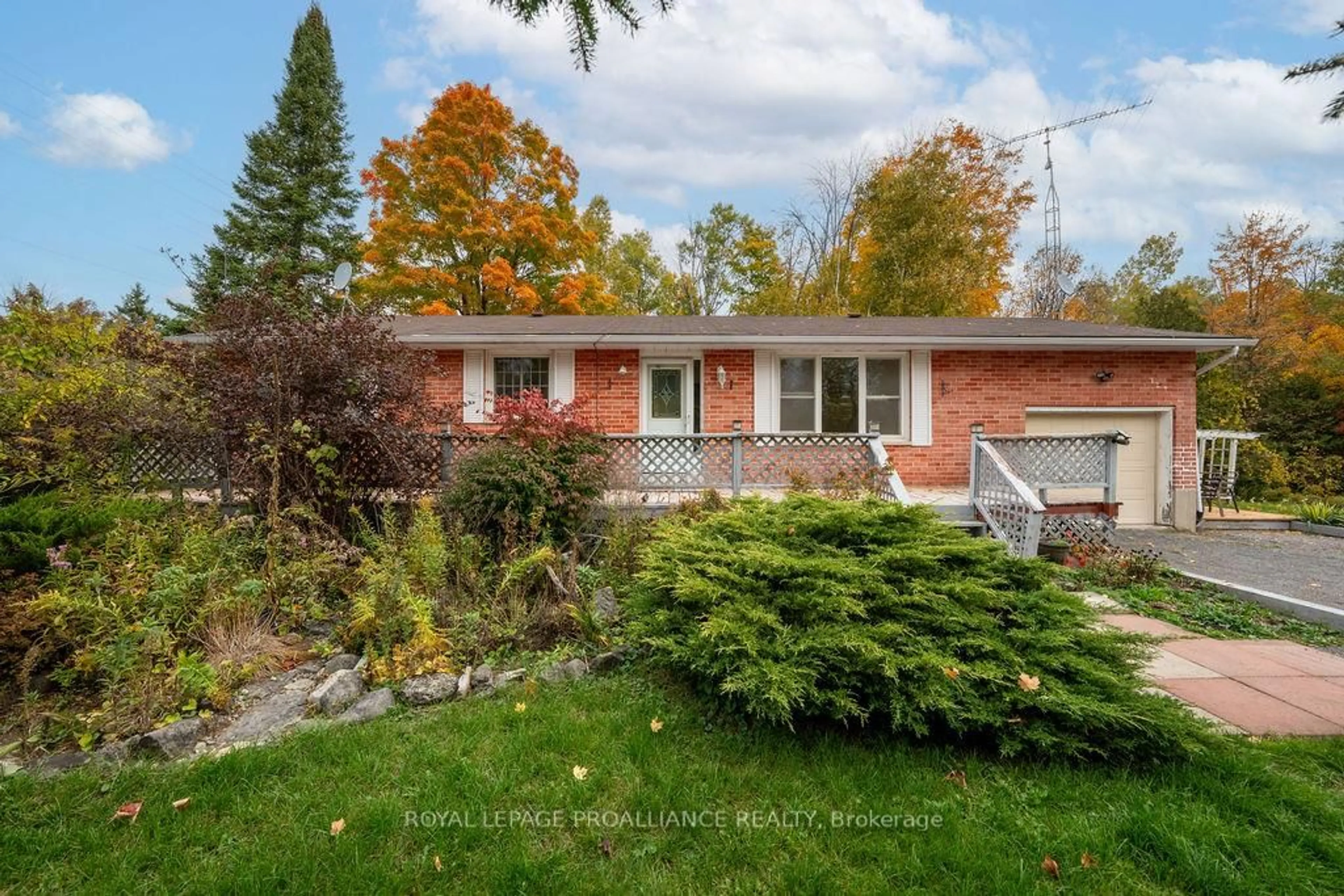 Home with brick exterior material, street for 15 Morningside Dr, Trent Hills Ontario K0L 1Z0