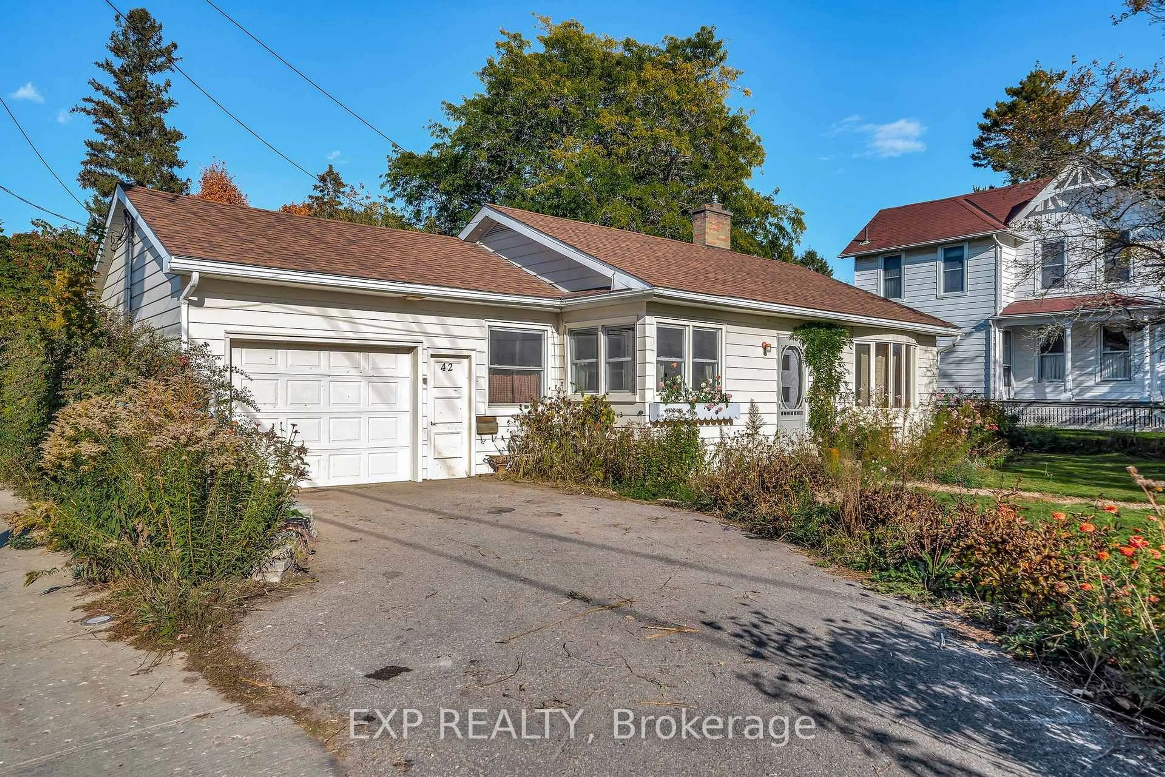 Unknown for 42 Paul St, Prince Edward County Ontario K0K 2T0