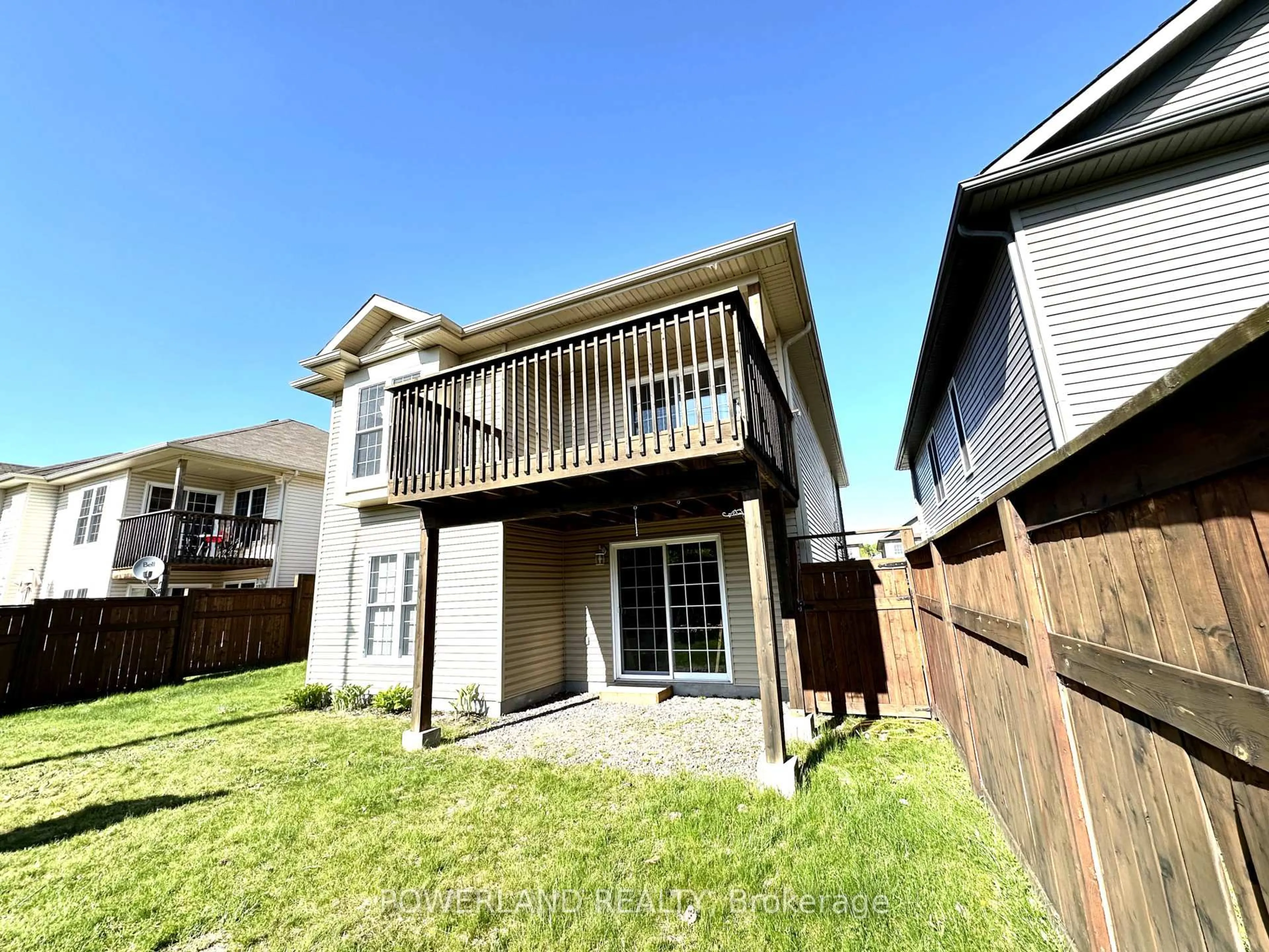 Home with vinyl exterior material, street for 21 Brookland Dr, North Bay Ontario P1A 0A1