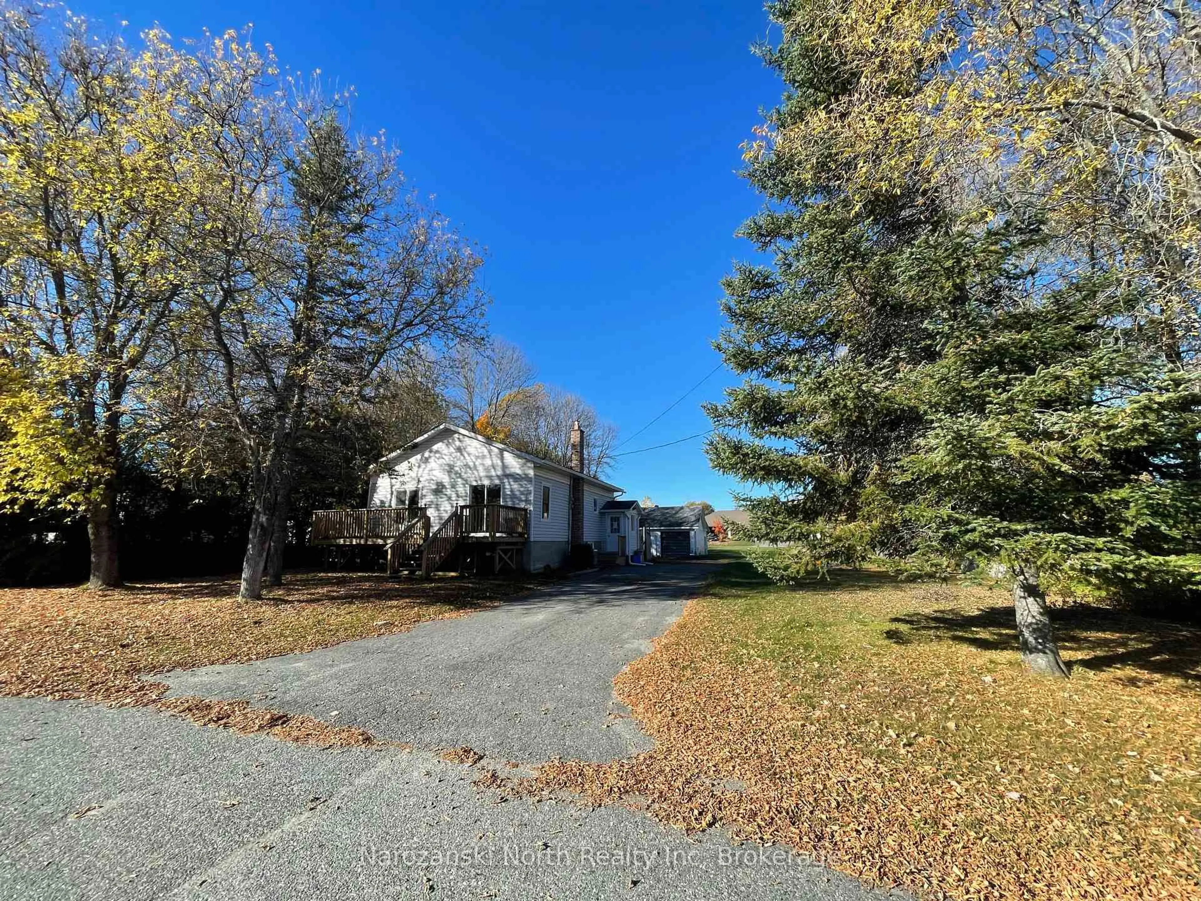 A pic from outside/outdoor area/front of a property/back of a property/a pic from drone, unknown for 11 John St, St. Charles Ontario P0M 2W0