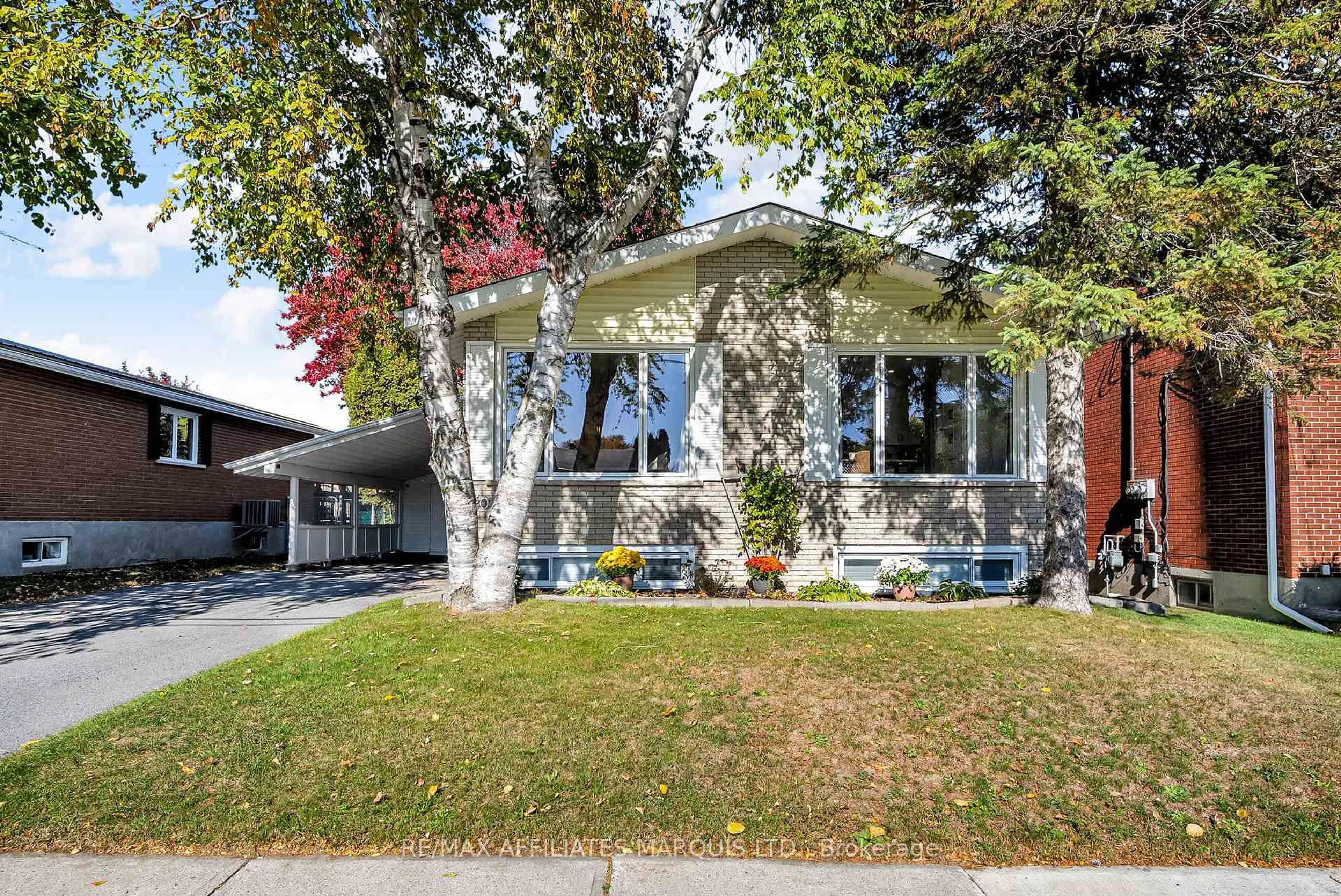 Home with brick exterior material, street for 220 Fifteenth St, Cornwall Ontario K6J 3J8