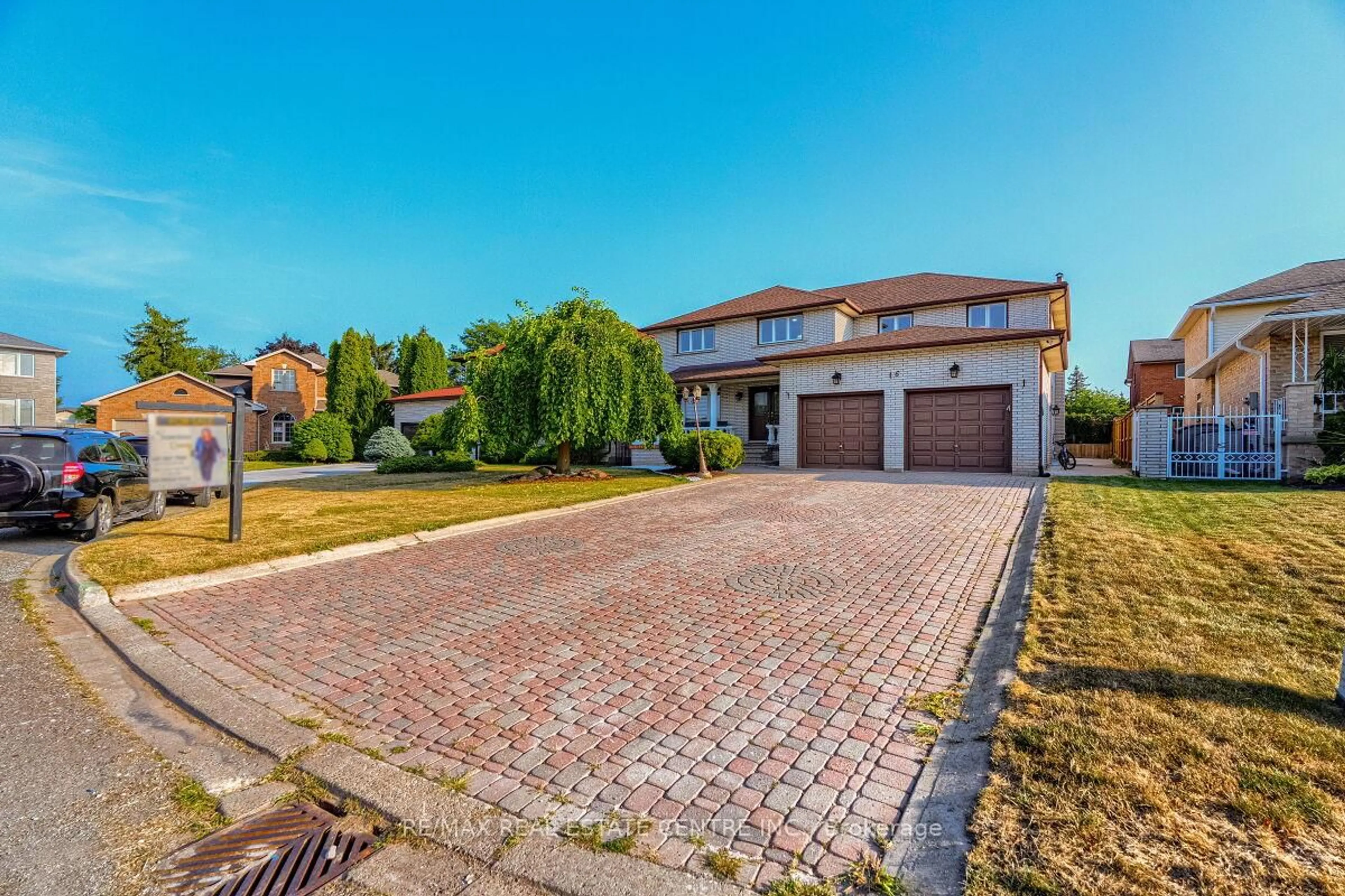 Home with brick exterior material, street for 16 Vogue Crt, Hamilton Ontario L8E 4T3